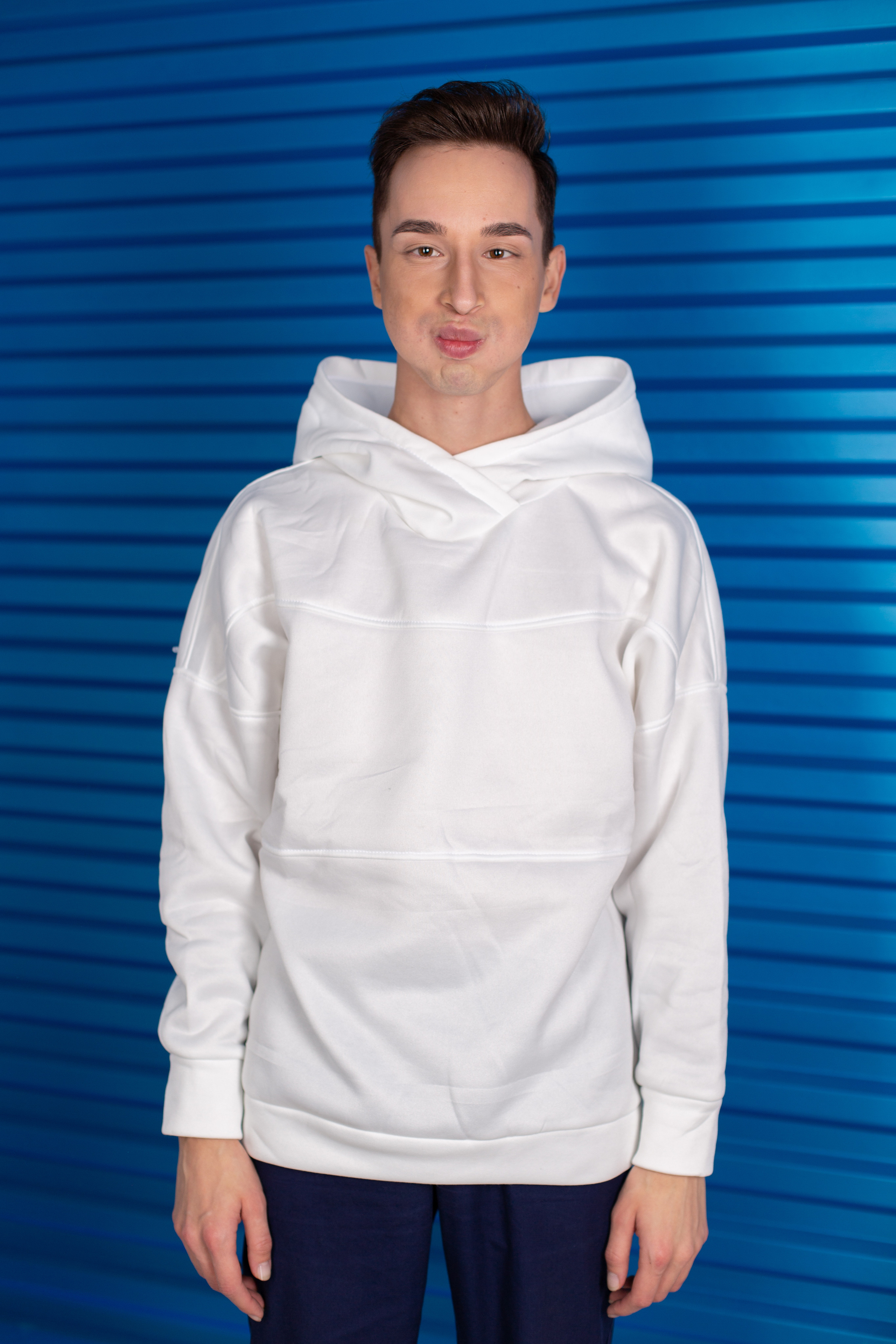 Для магазина Lasbro. Креатор Ольга Яш