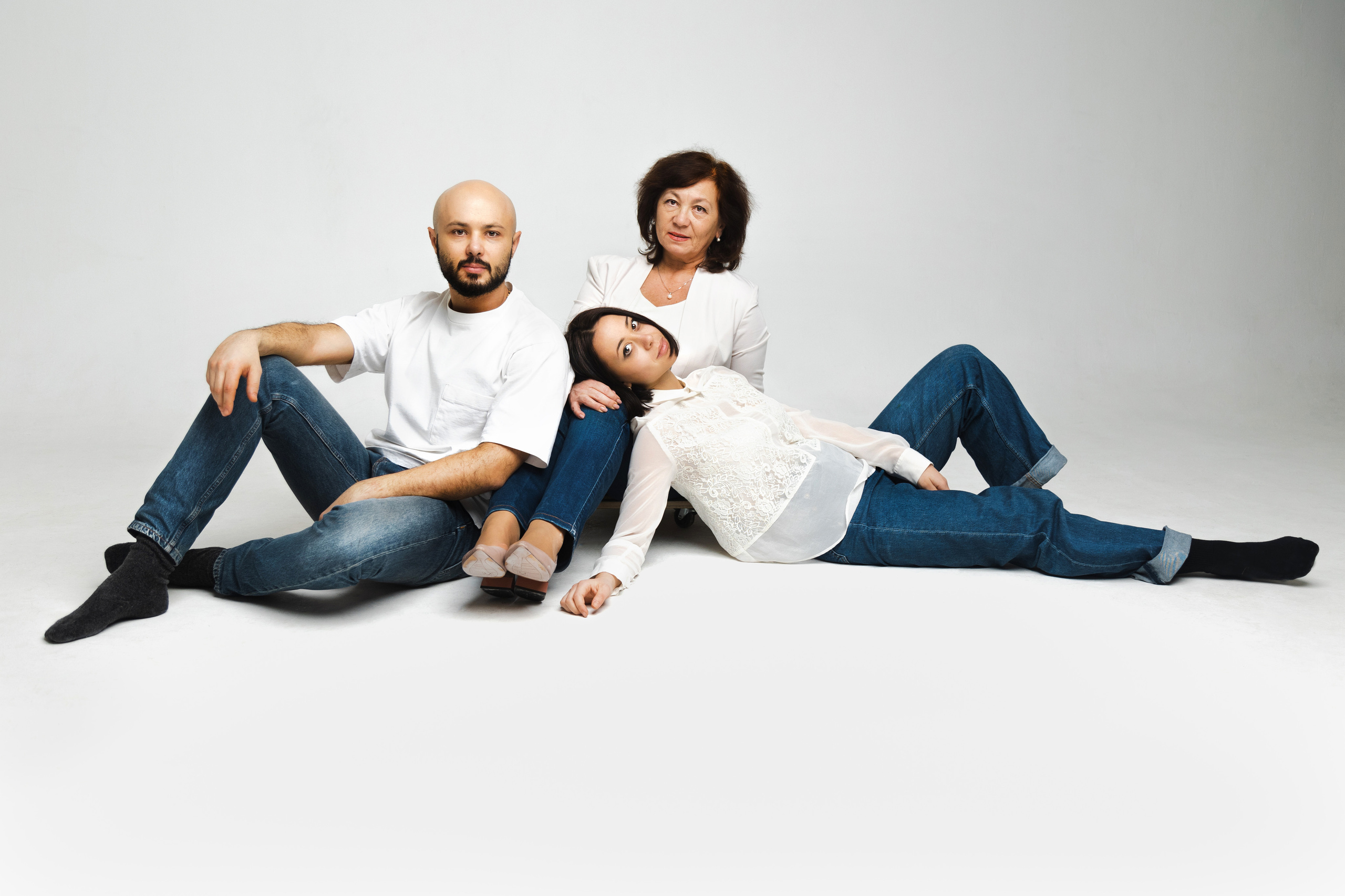 Ася и ее семья. Креатор Ольга Яш