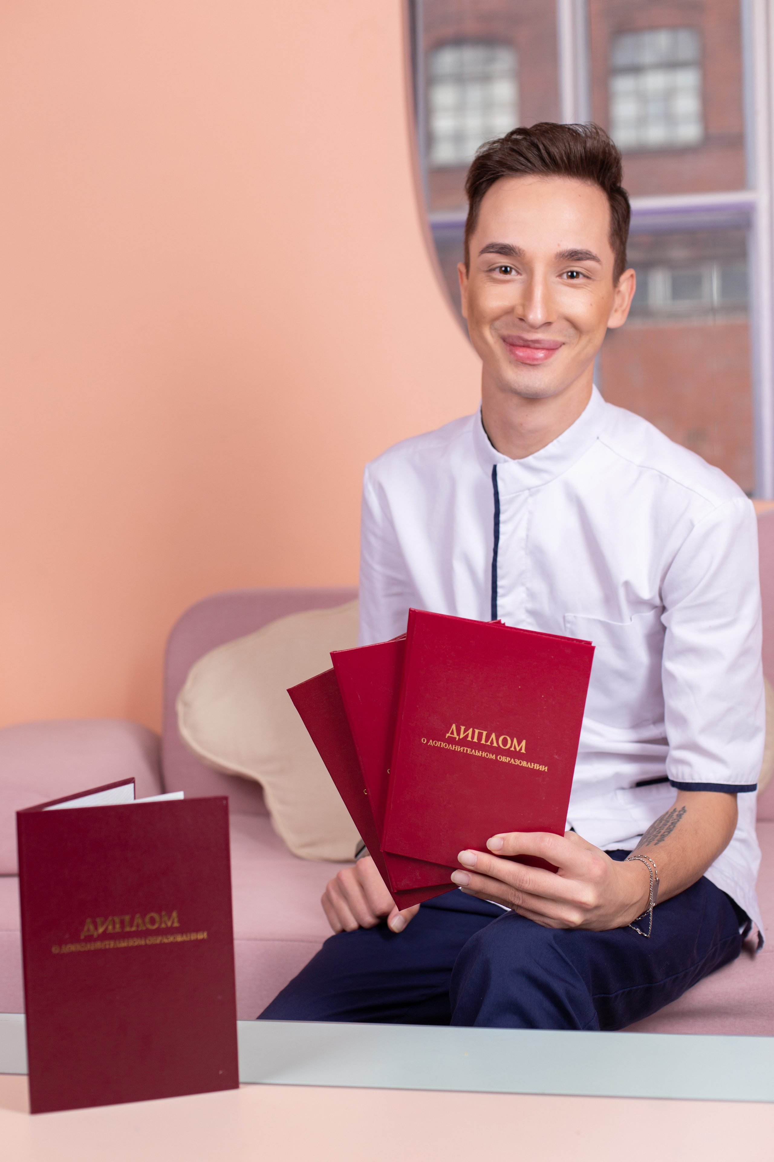 Для магазина Lasbro. Креатор Ольга Яш