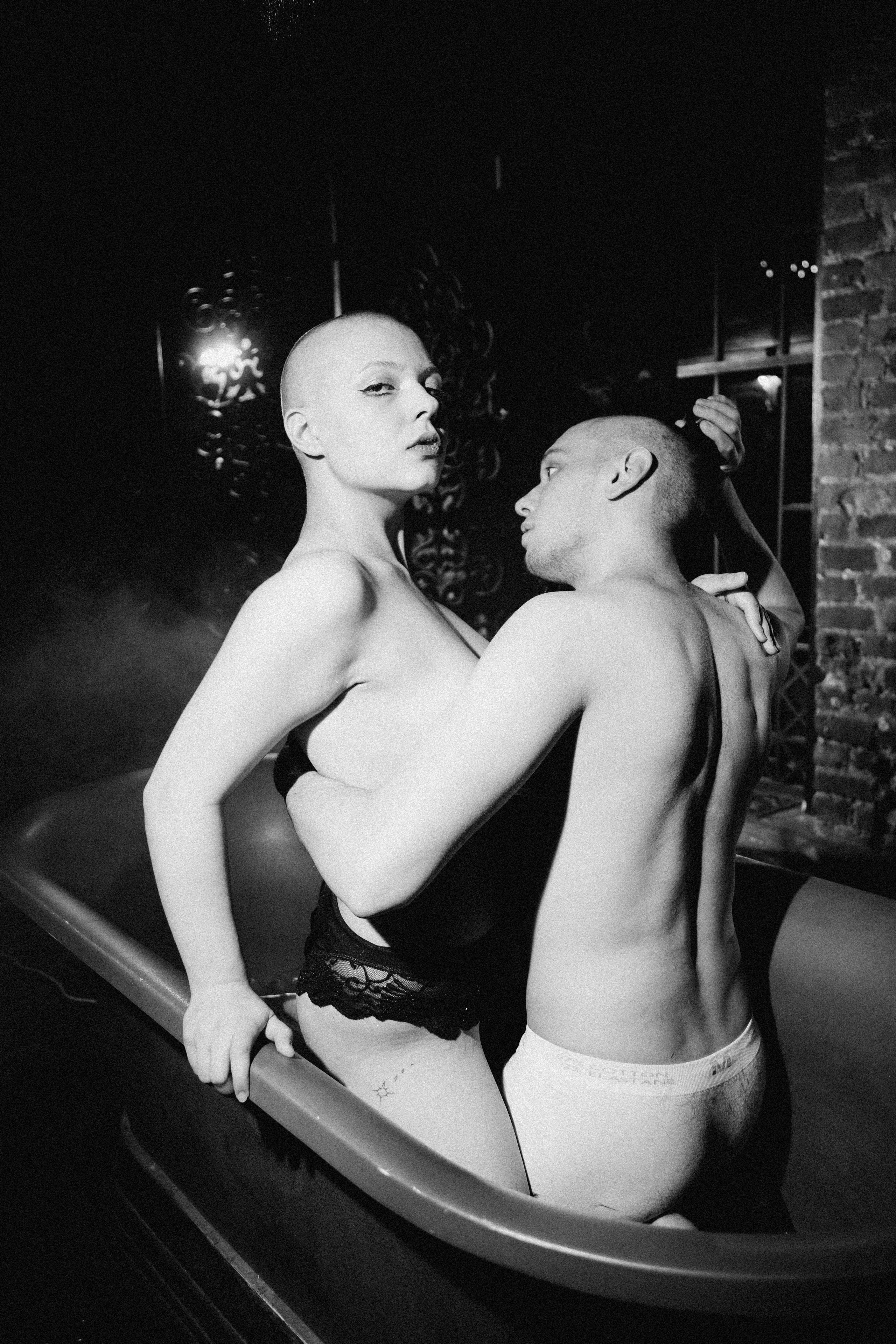 Молоко: Викки и Эндрю. Креатор Ольга Яш