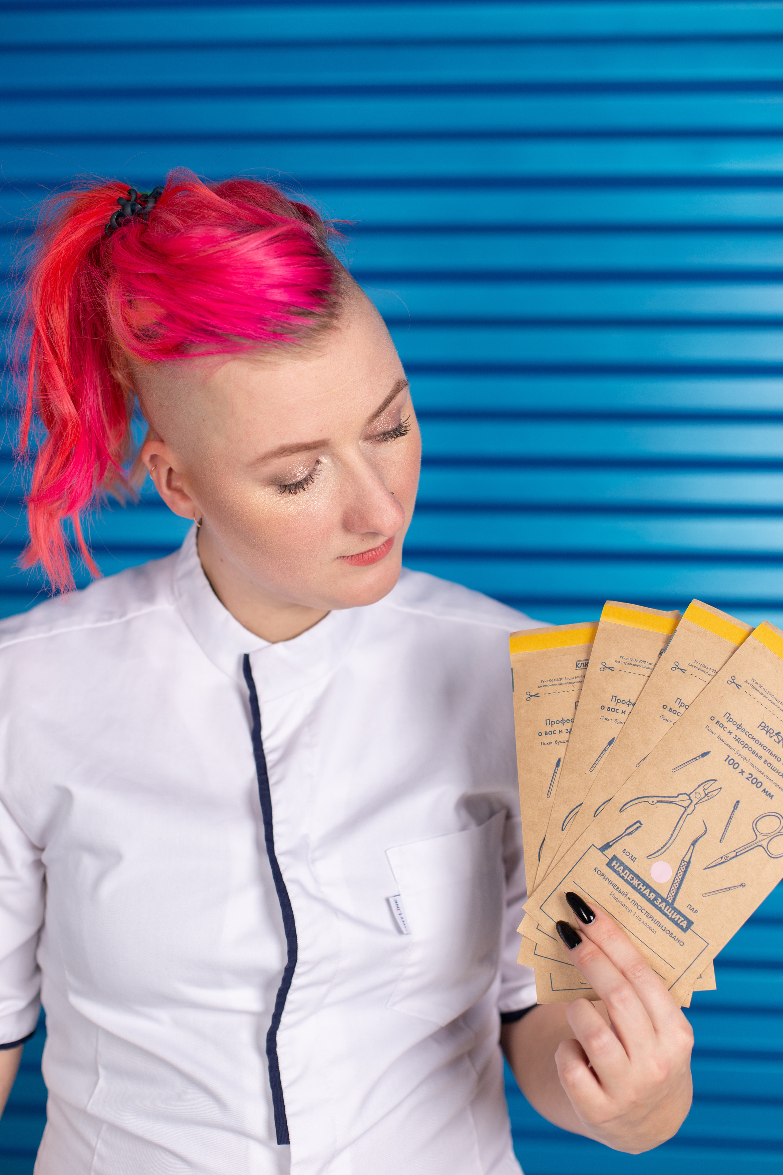 Для магазина Lasbro. Креатор Ольга Яш