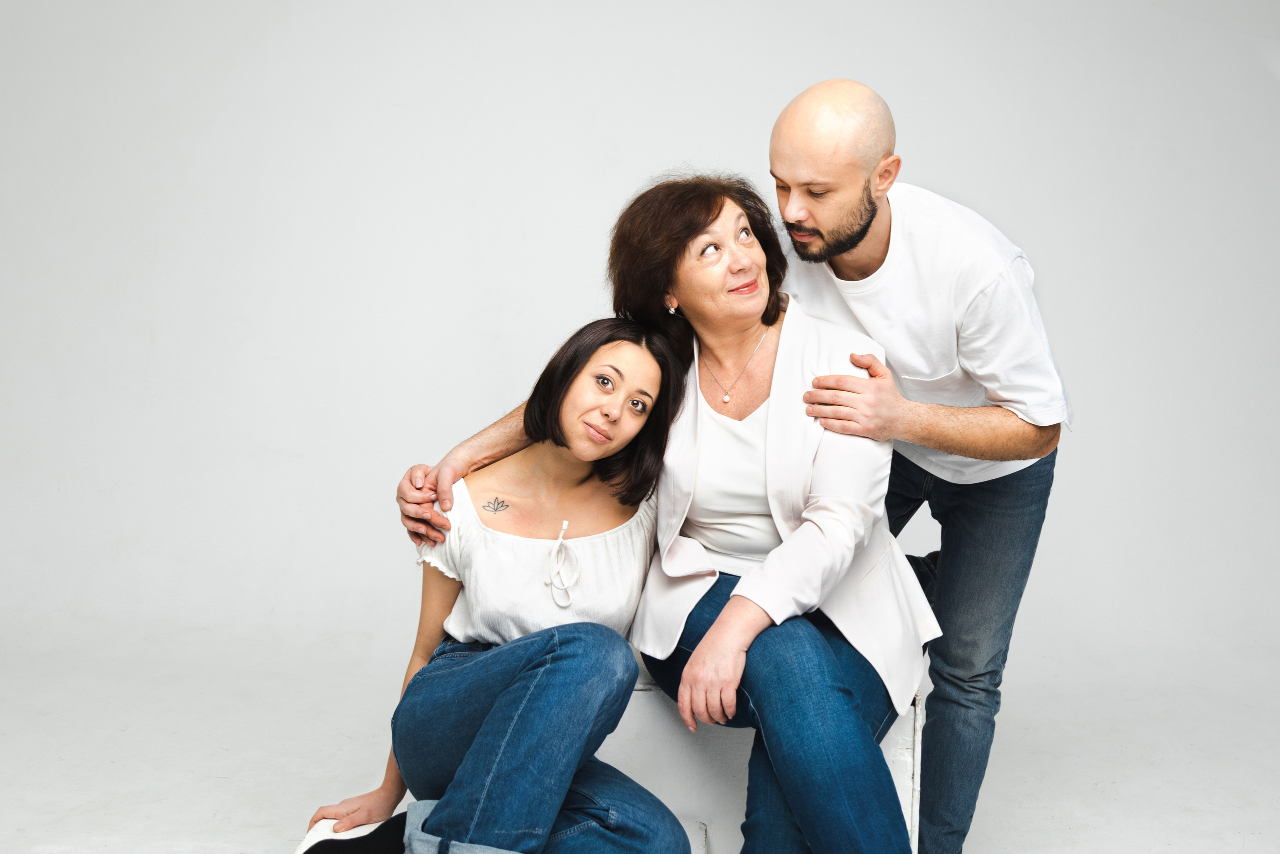 Ася и ее семья. Креатор Ольга Яш