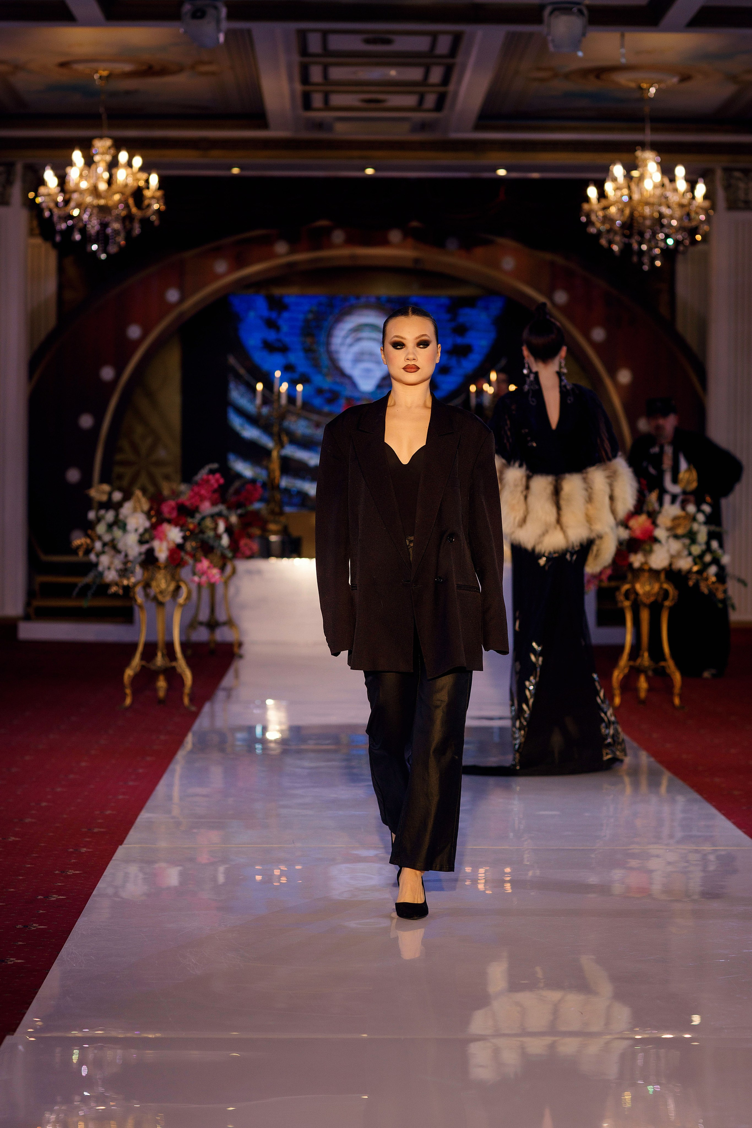 Показ коллекции Игоря Дадиани — 2023.04.01. Портретный и репортажный фотограф в Чебоксарах Андриян Чаркин