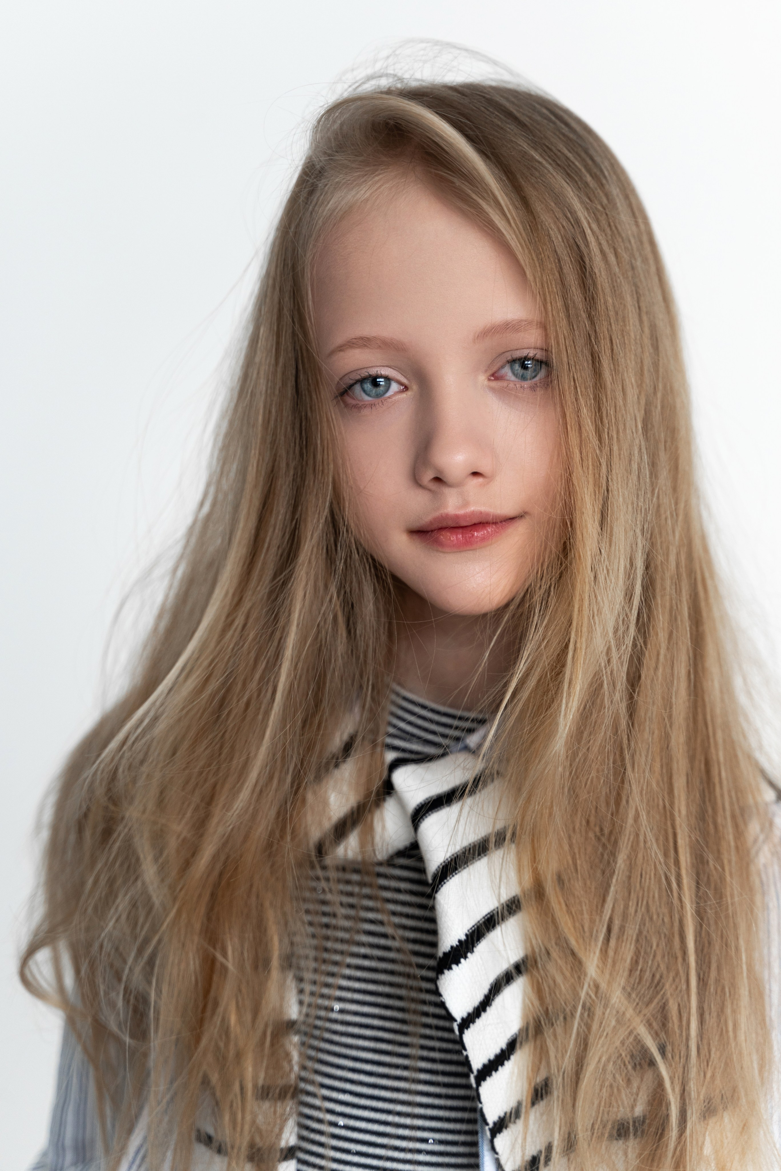 Di. Фотограф Москва Виктория Вишневская актерское / модельное портфолио