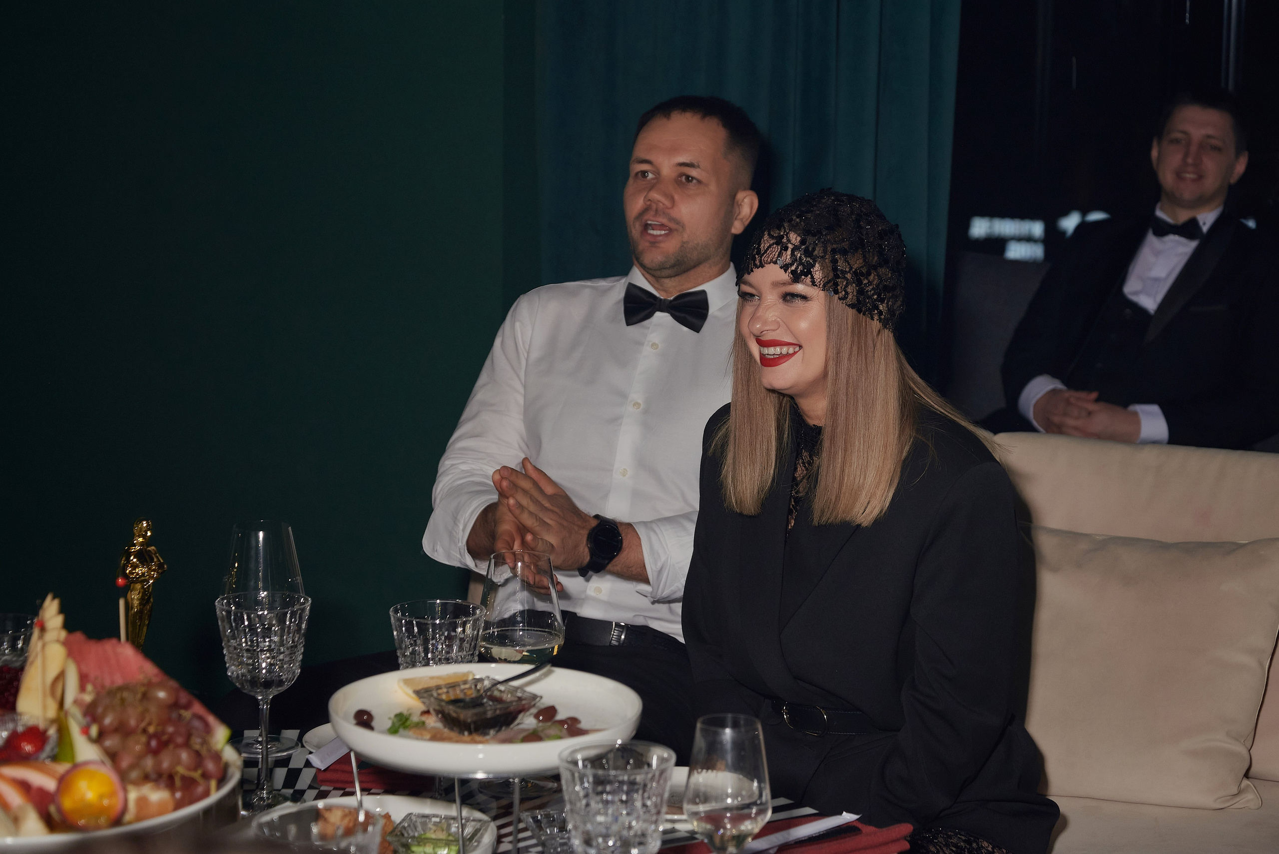 День рождения Светланы Пинигиной в караоке Divas. Наталия Дианова — фотограф для брендов и экспертов в Москве