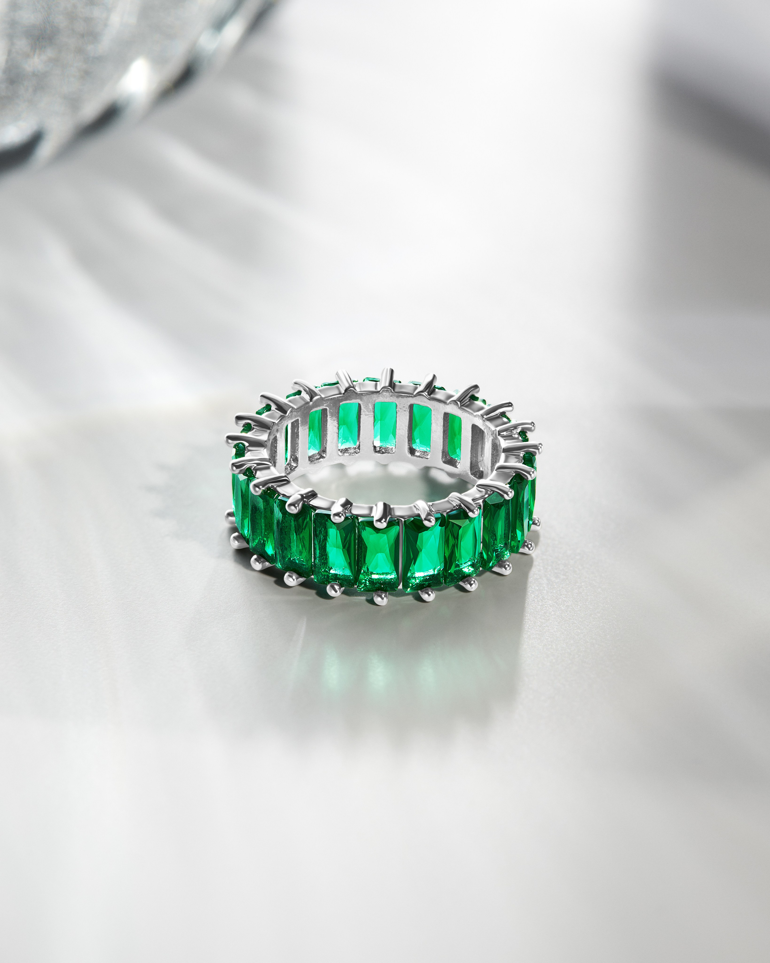 Jewelry. Retouching service