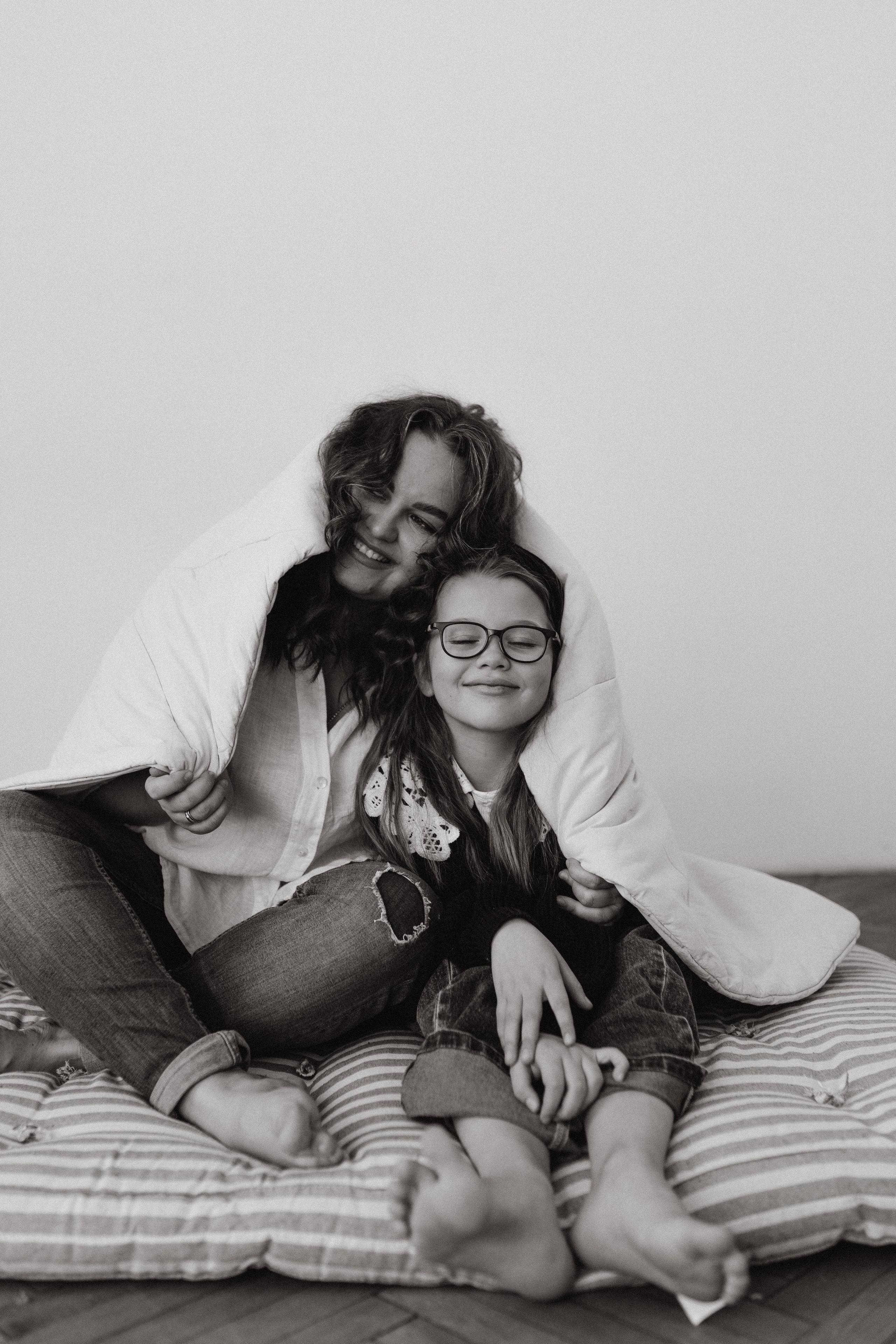 Большая семья в студии. Семейный фотограф в Москве Жукова Анна