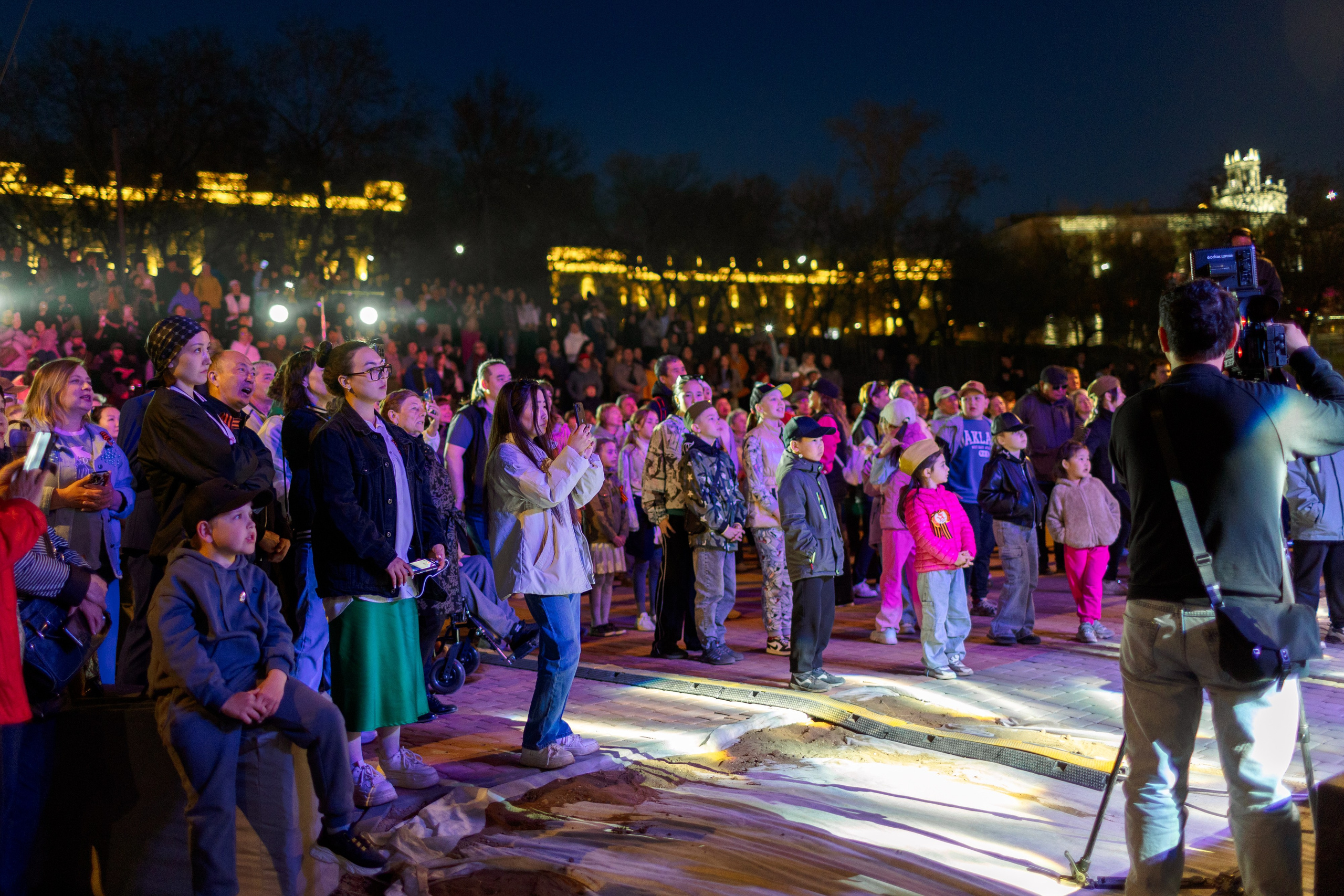 Концерт приуроченный к празднованию 80 лет победл. Свадебный и семейный фотограф в Улан-Удэ