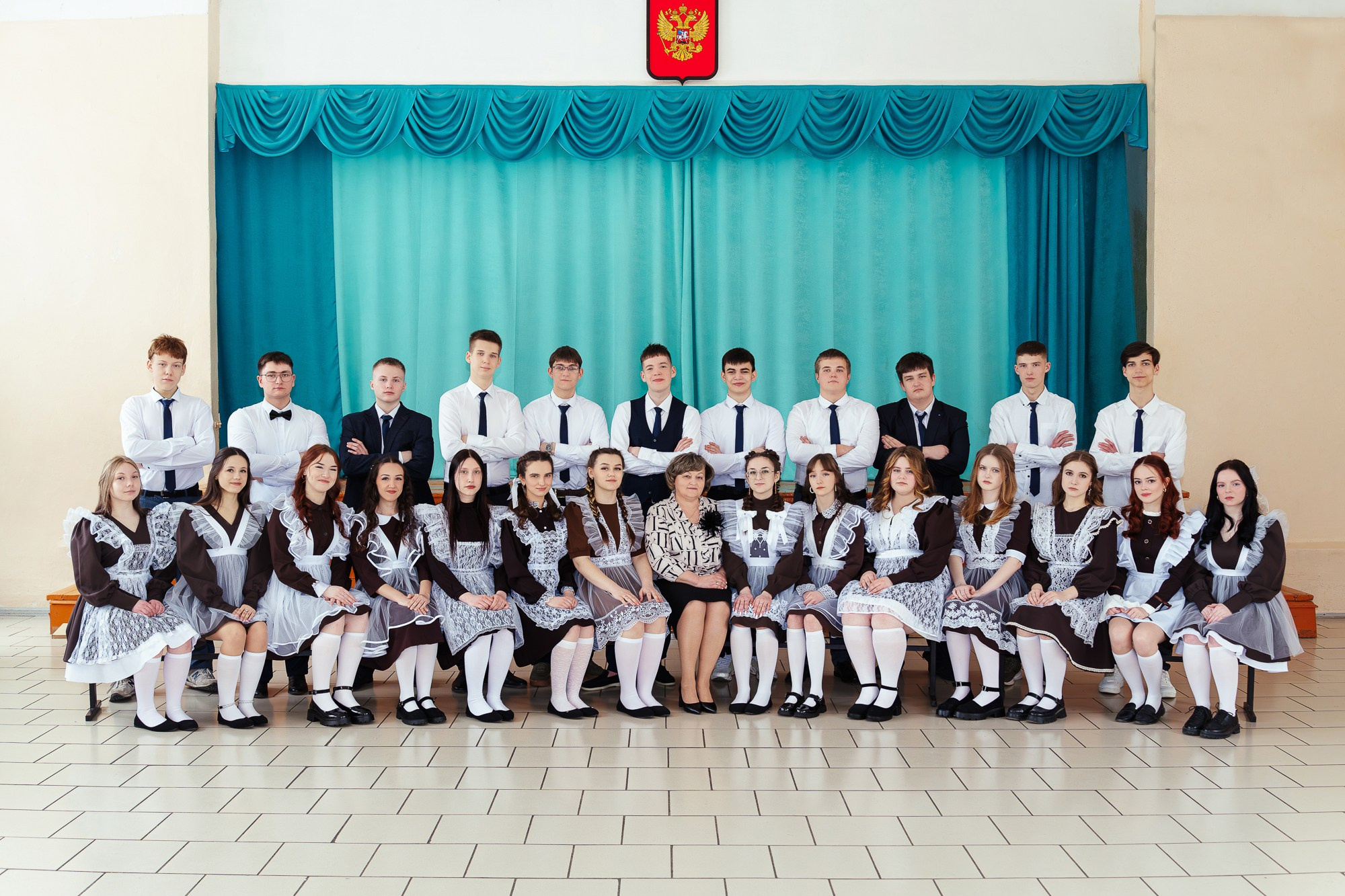 Фотосессия учеников 11 класса в школе. Свадебный и репортажный фотограф в Ярославле Евгений Сальников