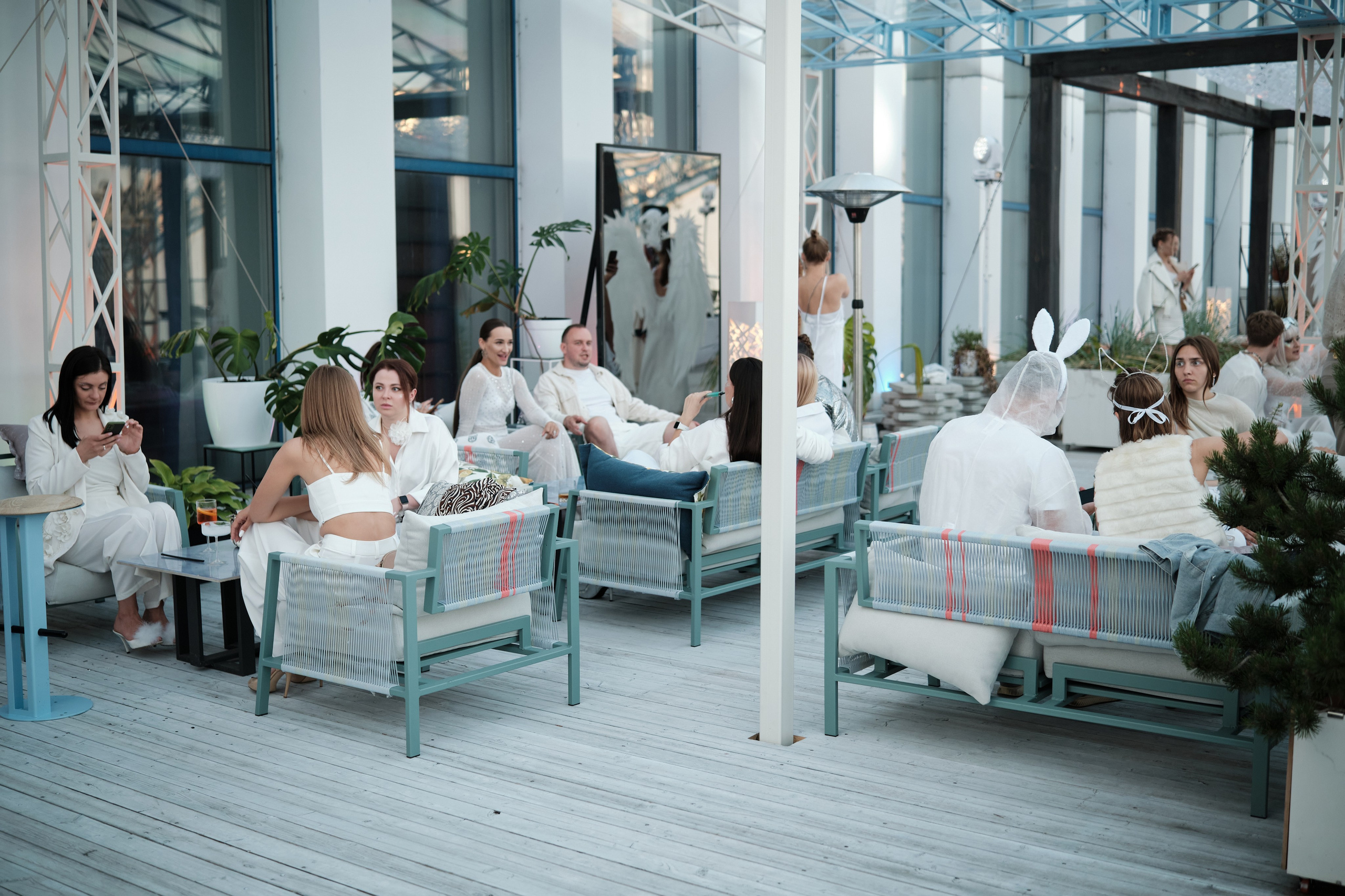 Burning Man на террасе White Point. Репортажный фотограф Дмитрий Литвинский. Минск, Беларусь, мир