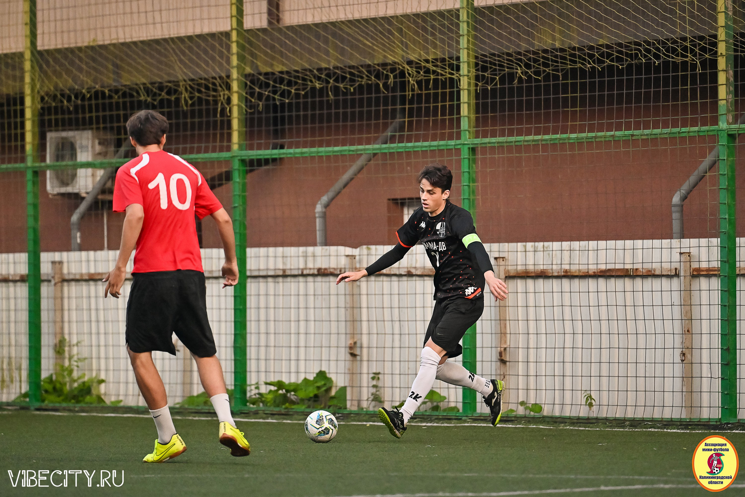 ИГРЫ ПЛЕЙ-ОФФ ПЕРВОГО ДИВИЗИОНА МИНИ-ФУТБОЛЬНОЙ ЛИГИ. VIBECITY.RU Вайб Сити Ру Фоторепортажи Фотоотчеты Калининград