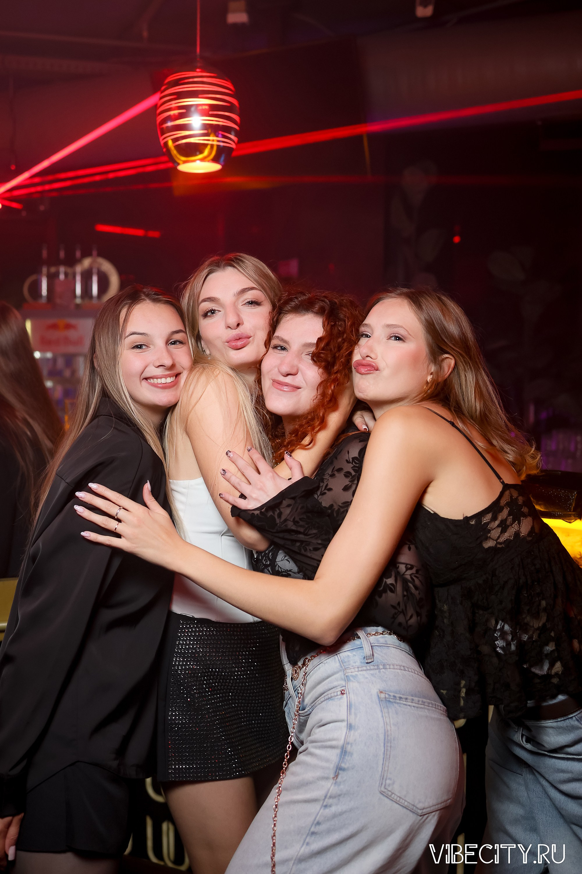 DOUBLE U. VIBECITY.RU Вайб Сити Ру Фоторепортажи Фотоотчеты Калининград