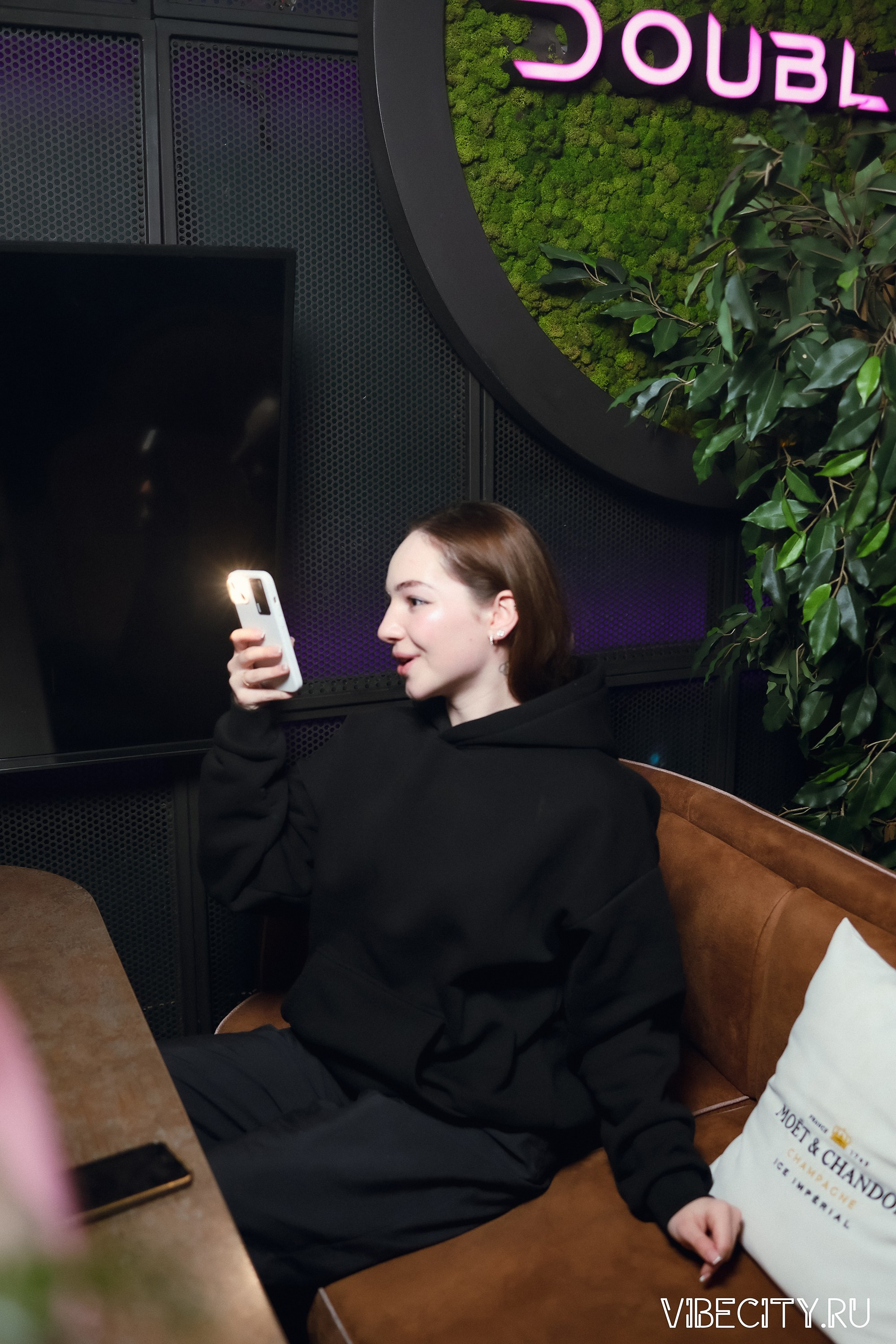 DOUBLE U. VIBECITY.RU Вайб Сити Ру Фоторепортажи Фотоотчеты Калининград