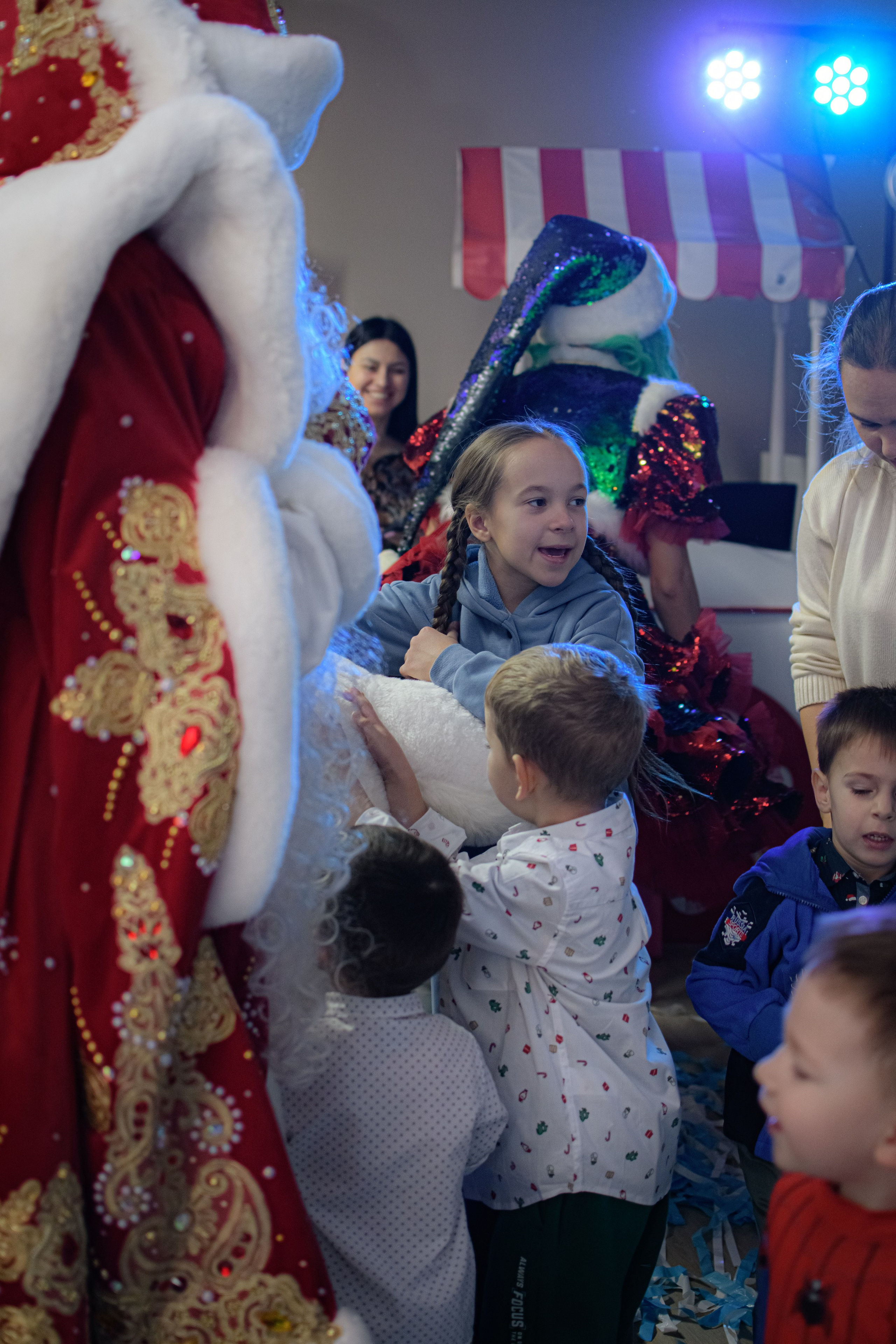 HAPPY NEW YEAR. Photokarish