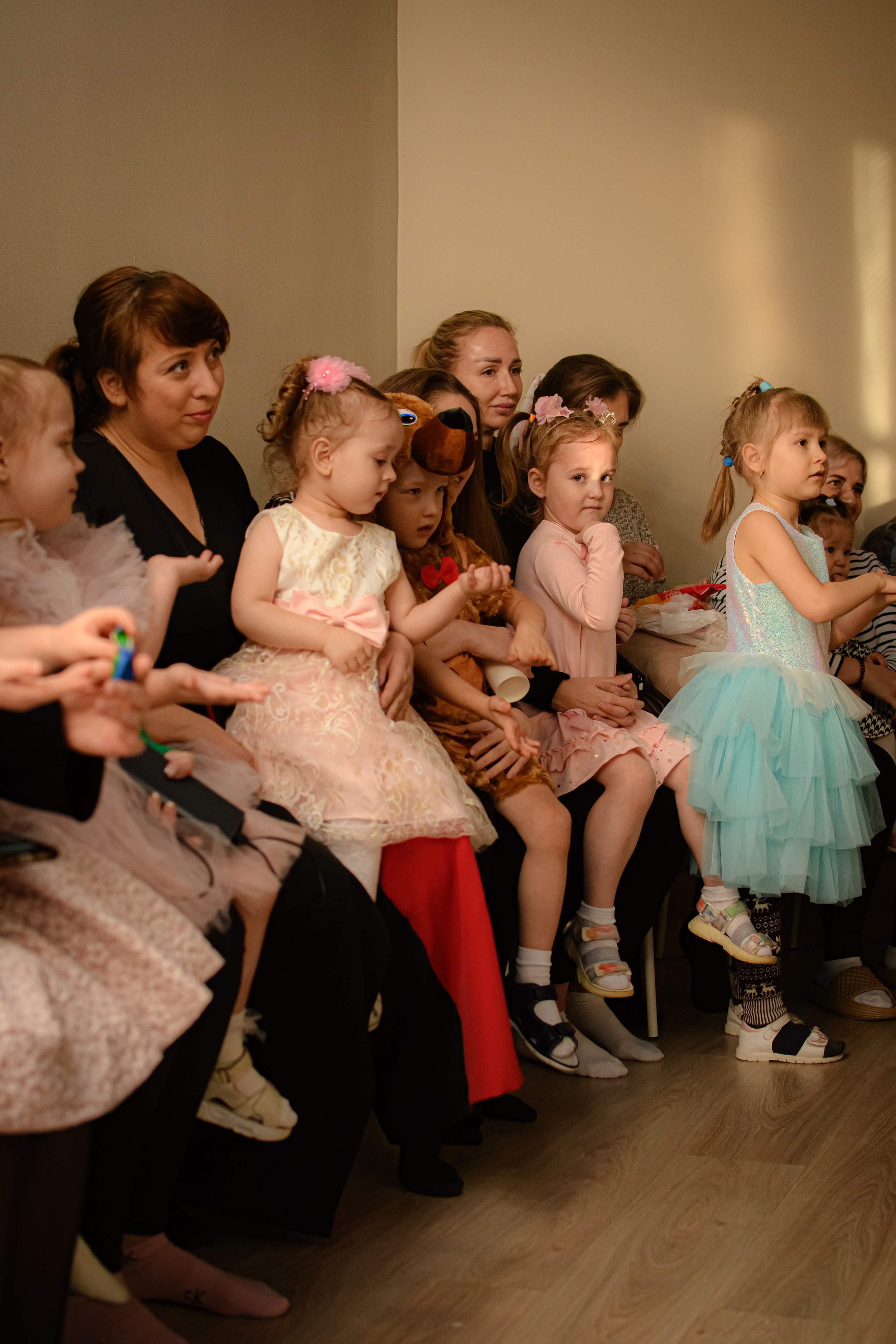 HAPPY NEW YEAR. Photokarish