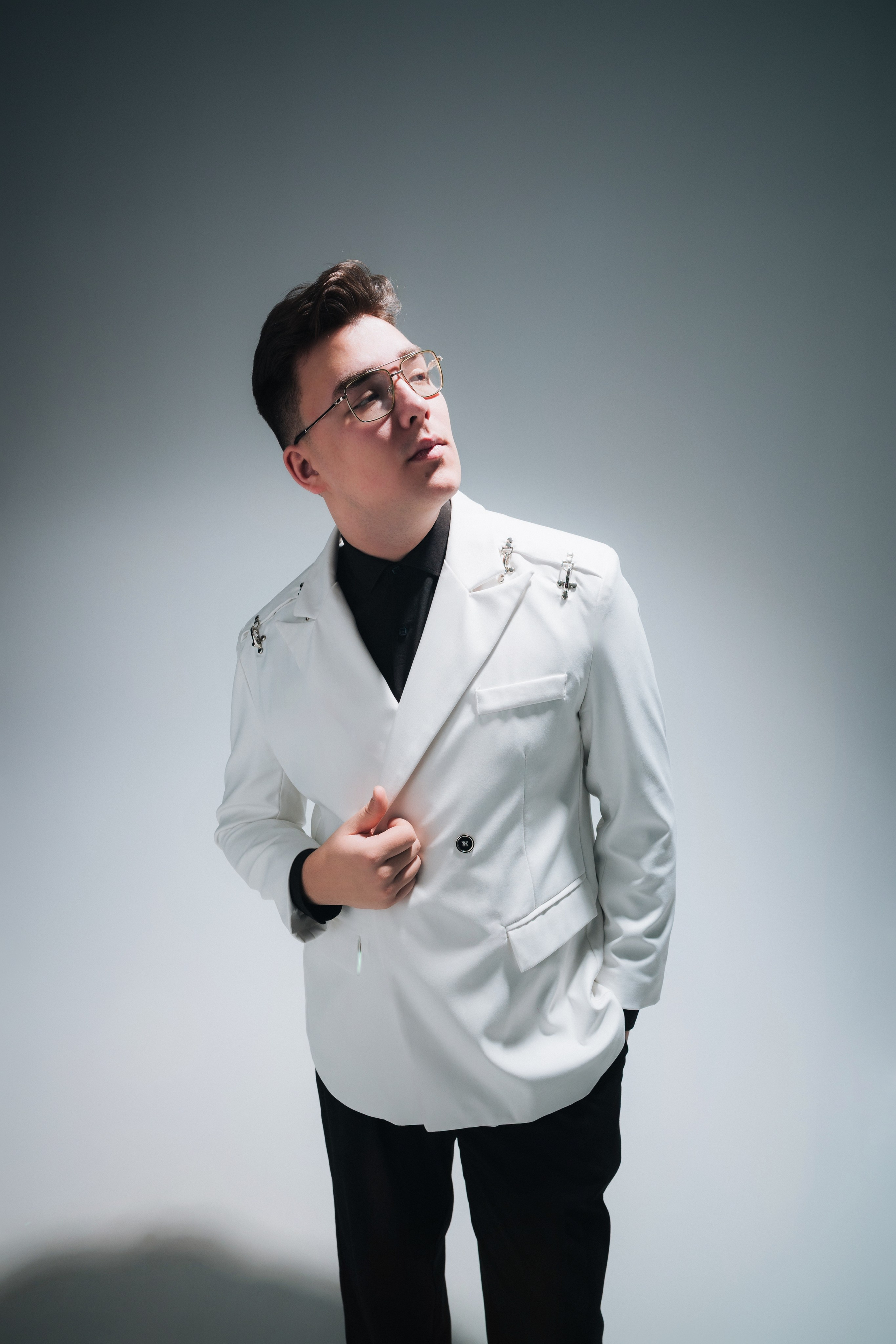 Ведущий Даниил. Репортажный фотограф в Кирове Александр Лутошкин