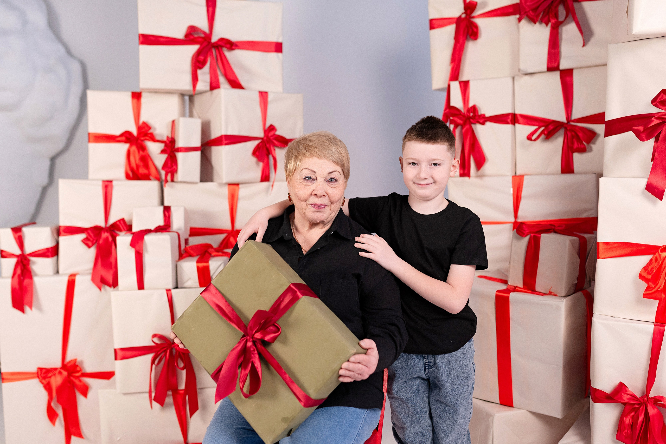 Семейная фотостудии Питер, зал Невский. Детский и семейный фотограф в Сургуте и Нефтеюганске Анна Старцева