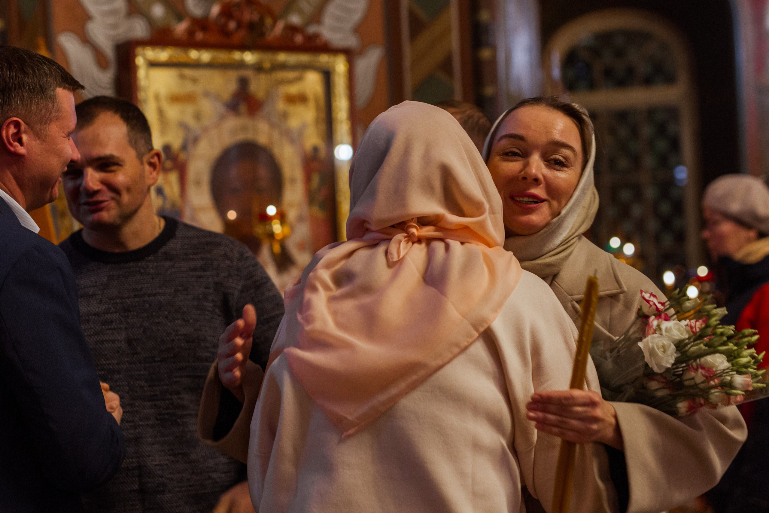 Венчание в храме Петра и Павла в Петергофе. Контент- фотограф, рилсмейкер в Санкт- Петербурге Елена Грие