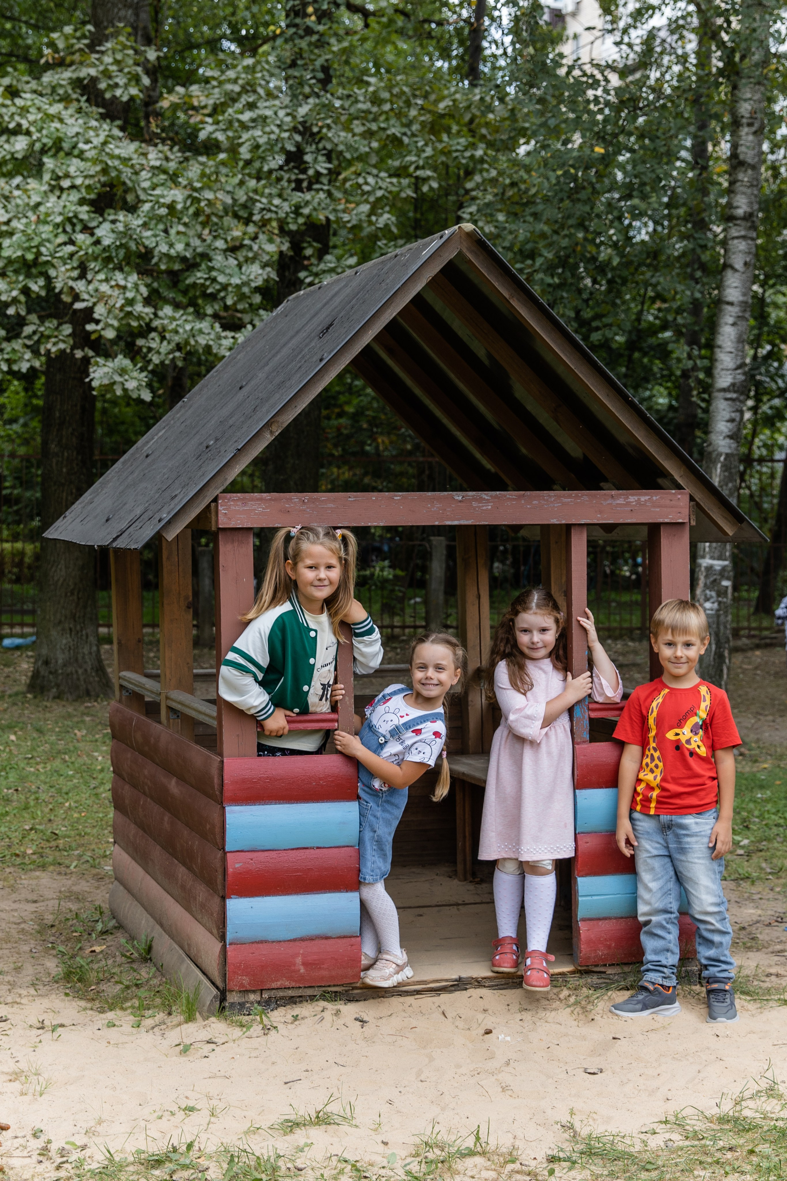 Прогулка группы № 8. Главная