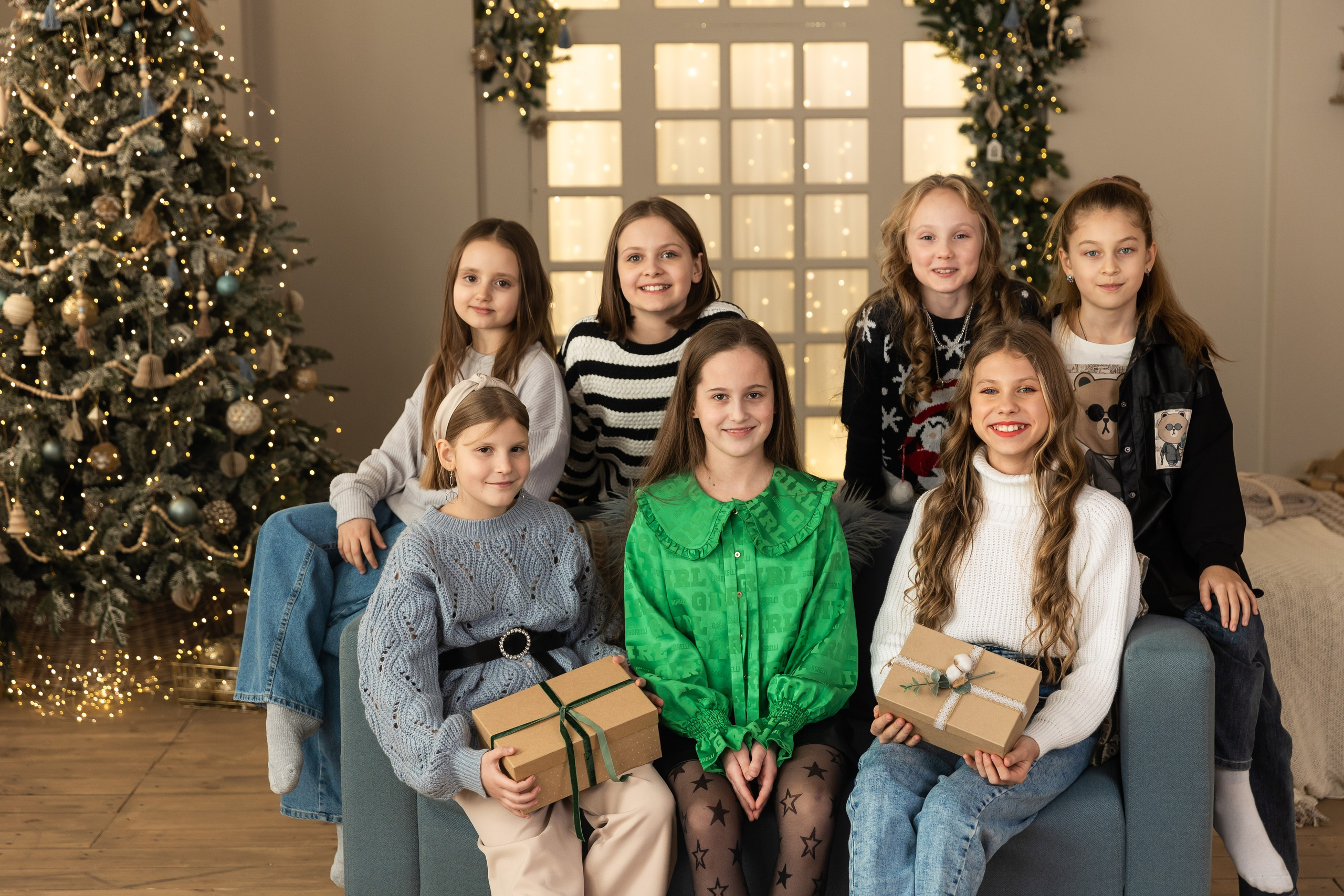 Новогодняя фотосессия в студии 4 класс. Семейный, детский, школьный фотограф в Благовещенске Яна Белоусова