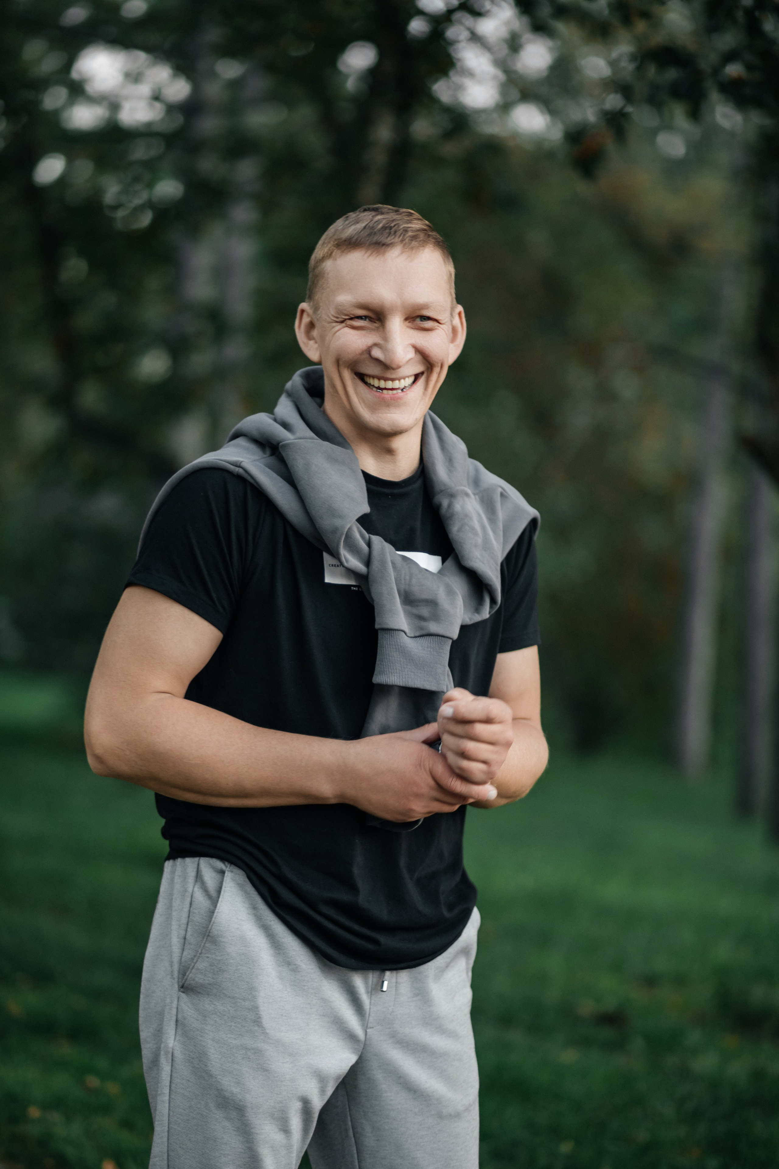 Семейная прогулочная фотосессия. Свадебный и семейный фотограф Ибрагимова Мария из Екатеринбурга