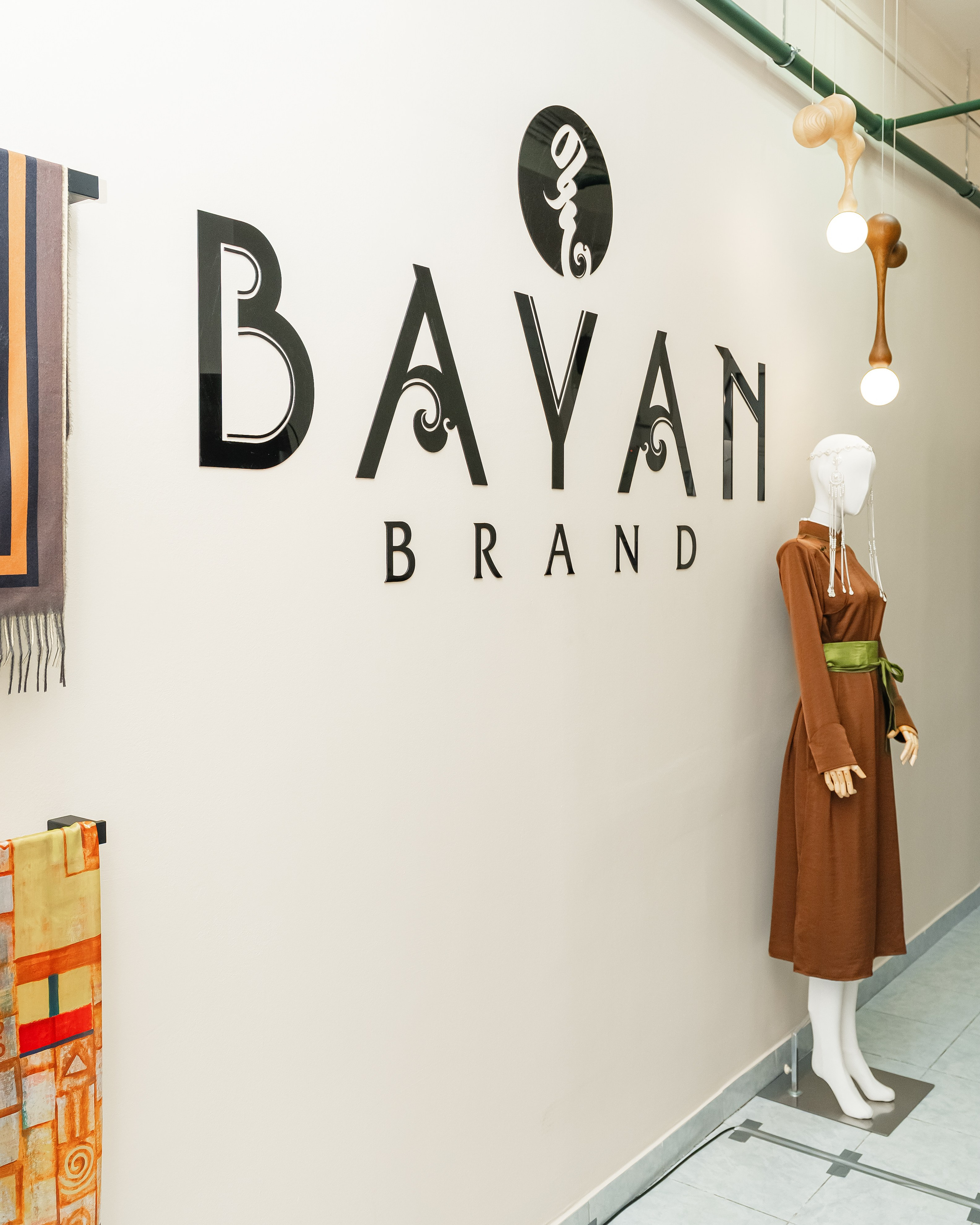 Открытие магазина «BayanBrand@. Фотограф и видеограф в Улан-Удэ: Аюна Габагуева и Артём Шаханов