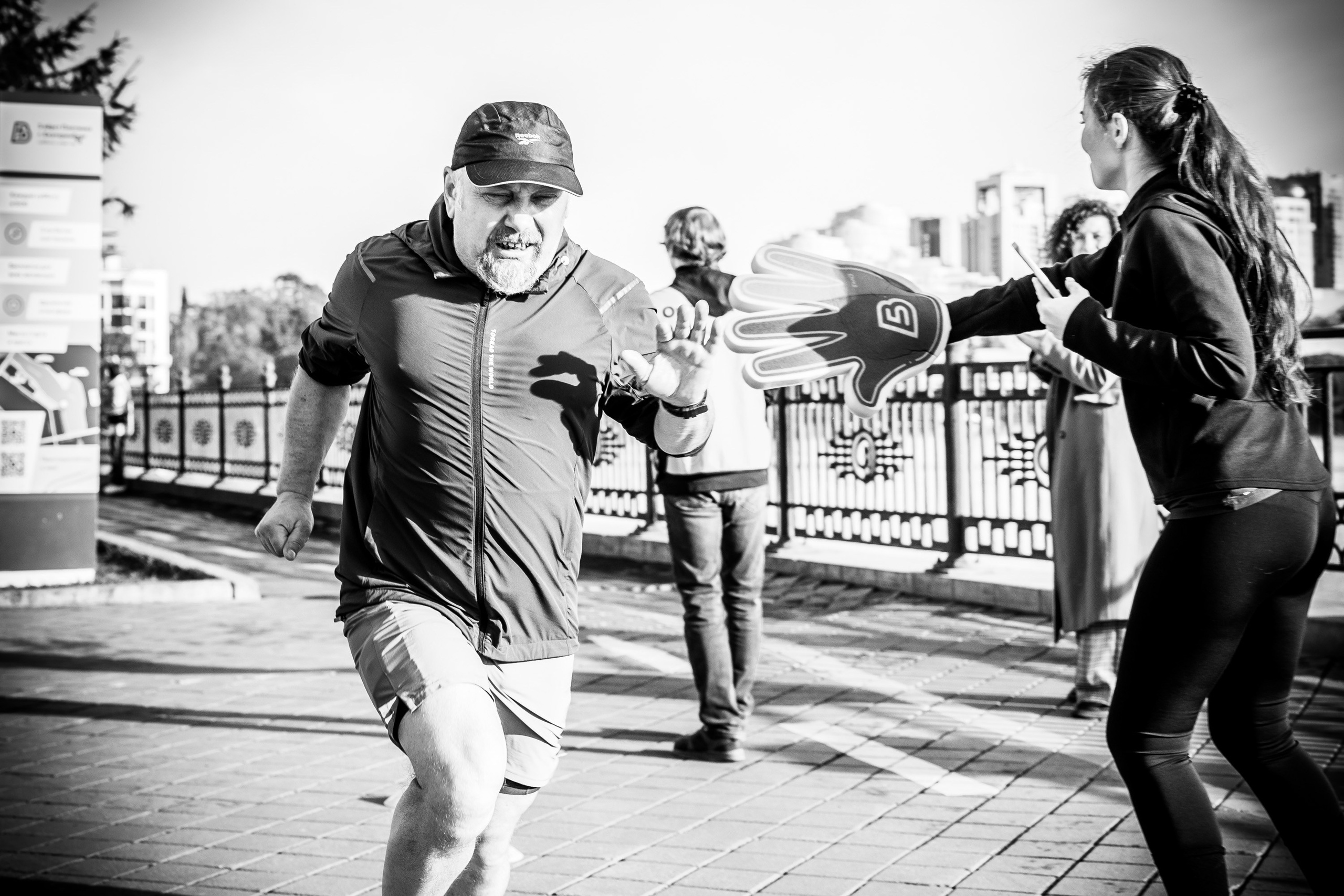 Слава где фотки?