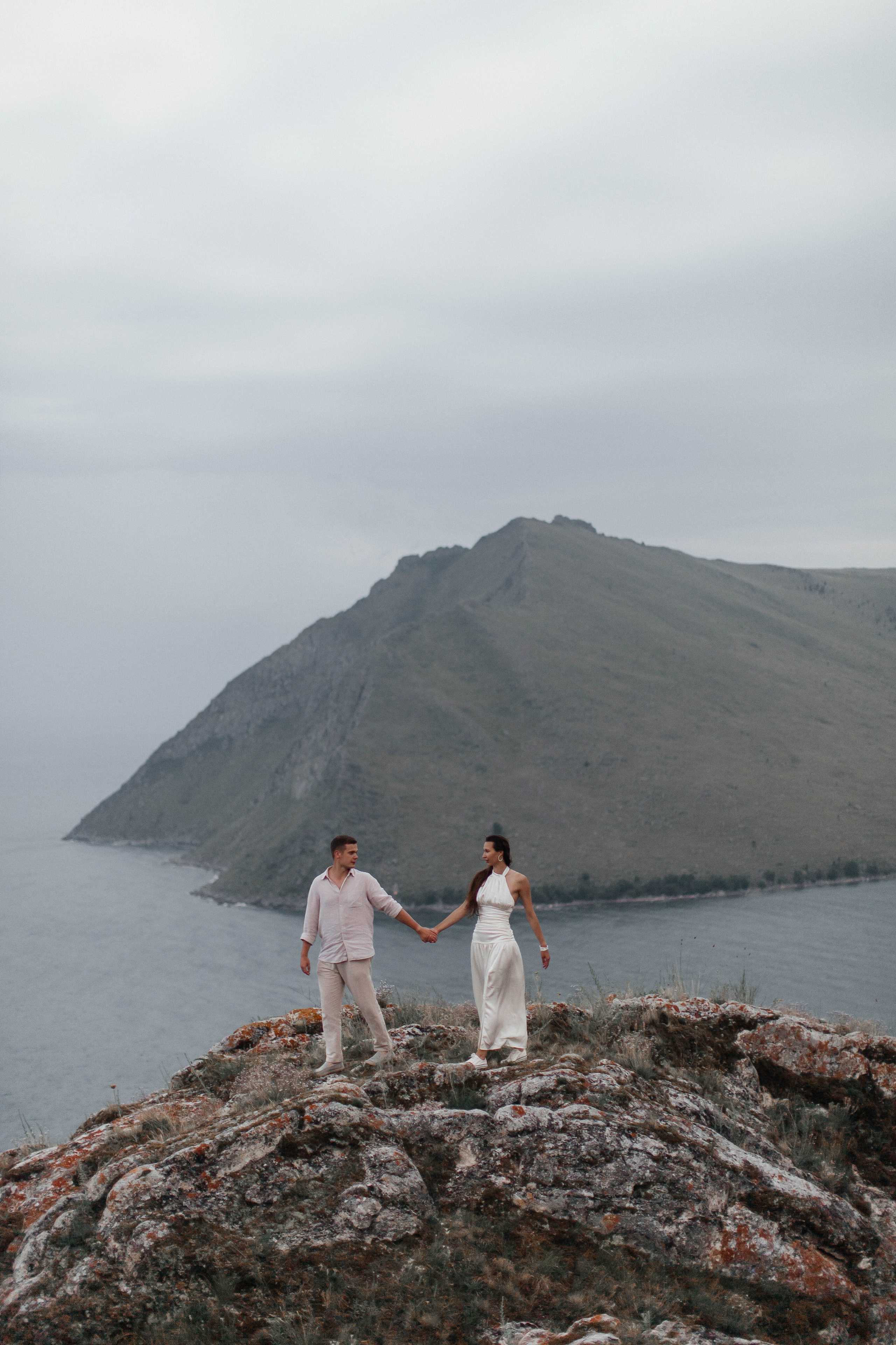 Свадебная прогулка на Байкале. Главная