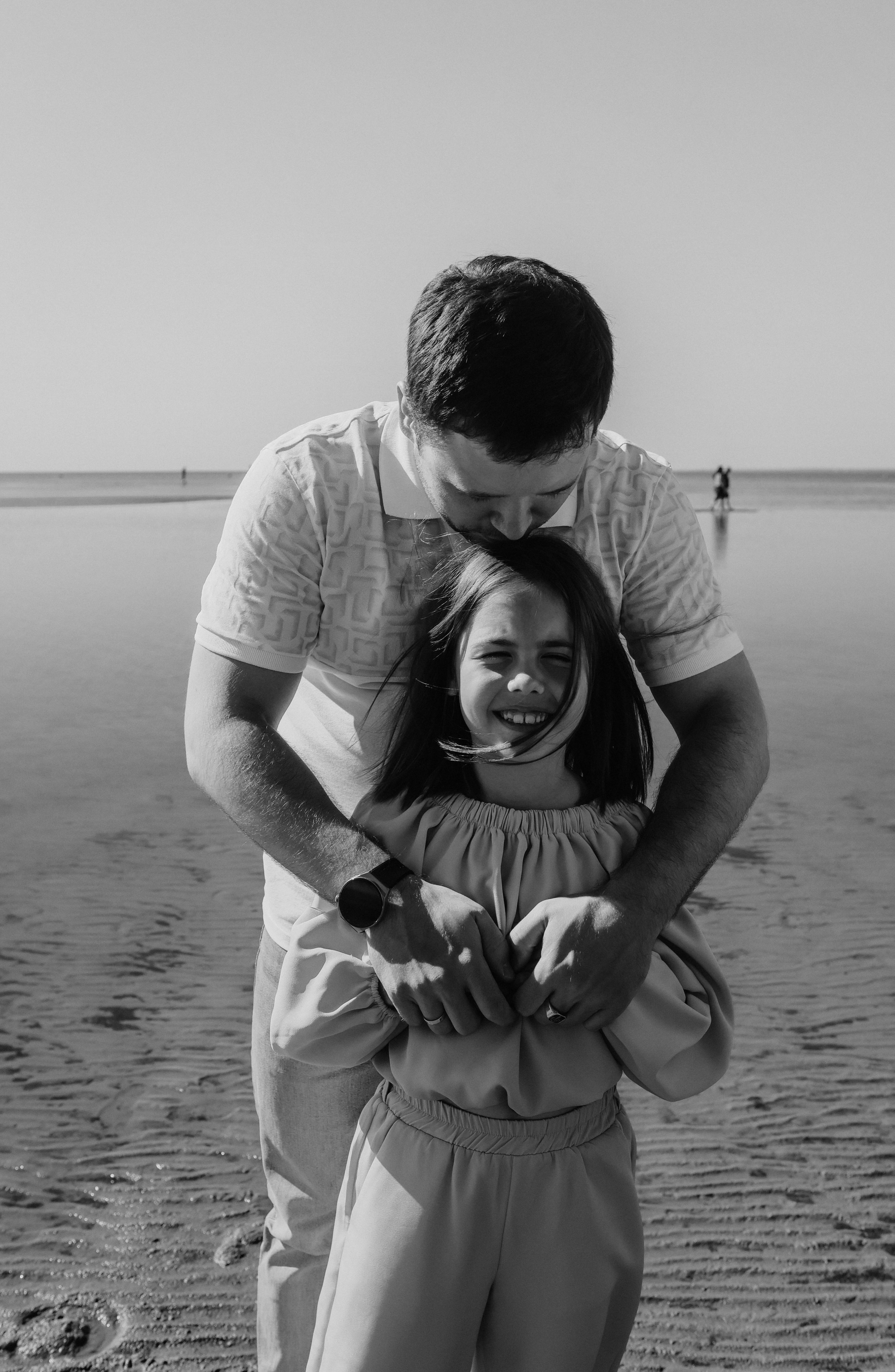 Семейная фотопрогулка на заливе. Алена Виталий Илона Ника. Семейный и свадебный фотограф в Санкт-Петербурге Яна