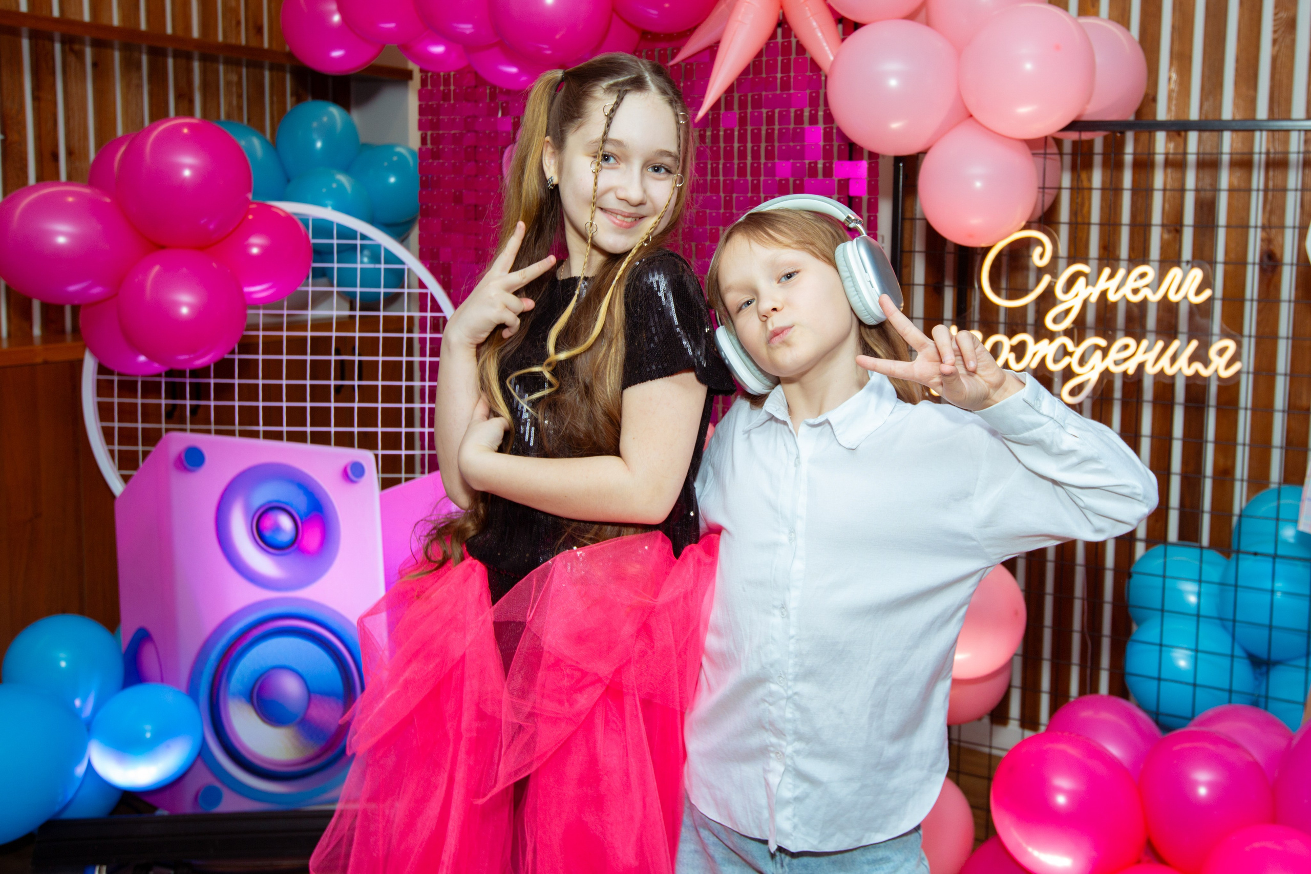 День рождения Ульяны. Фотограф Антонина Свешникова. ВЫПУСКНЫЕ ФОТОКНИГИ для детских садов и школ. Москва, Владимир