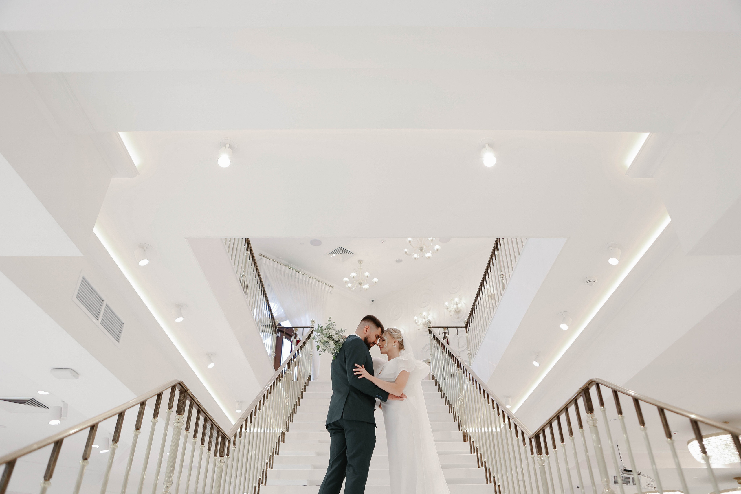 Wake each other up in the morning. Свадебный фотограф FOTOKEYT