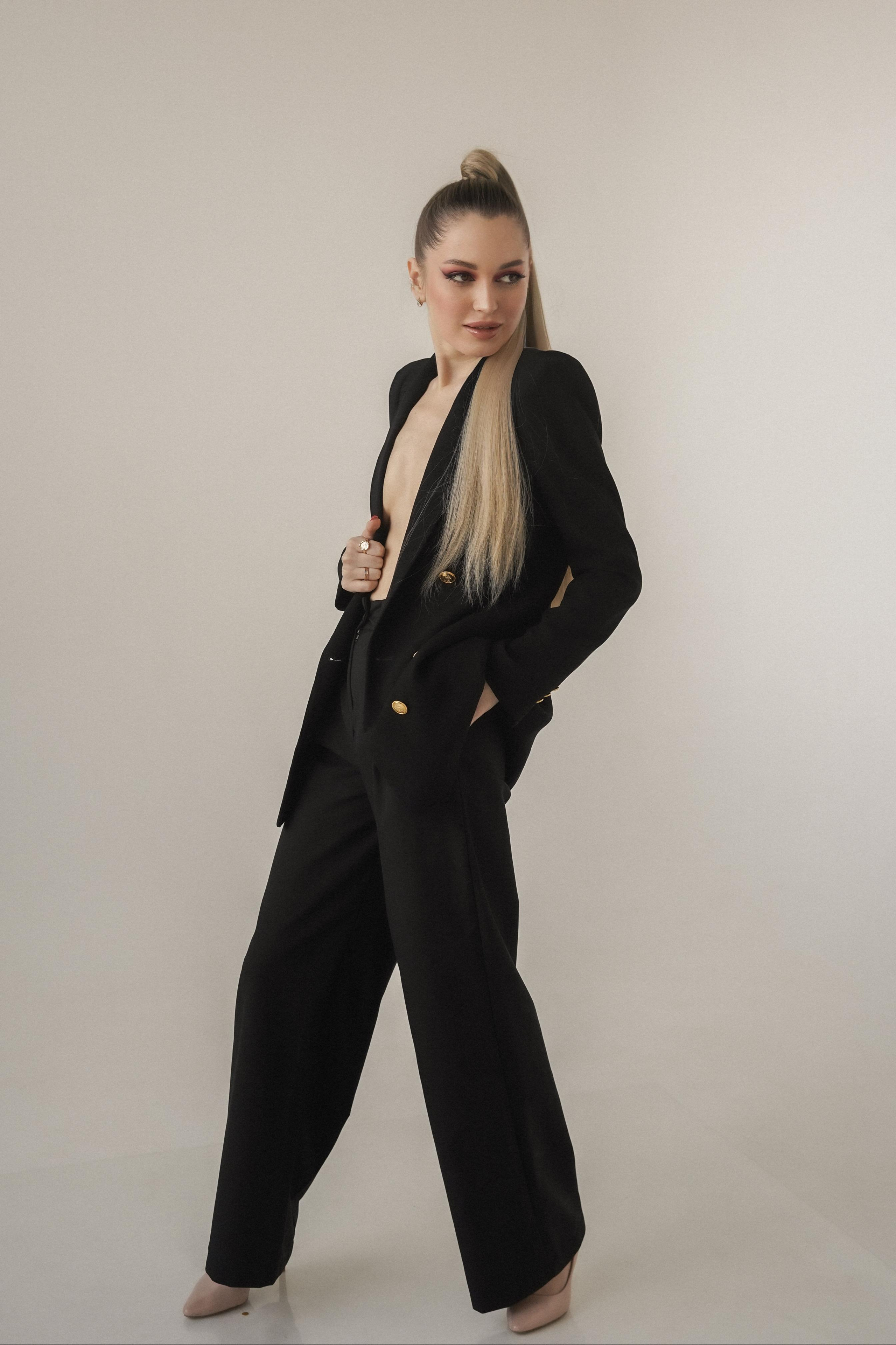 Александра. Фотограф Волгоград Анастасия Ли