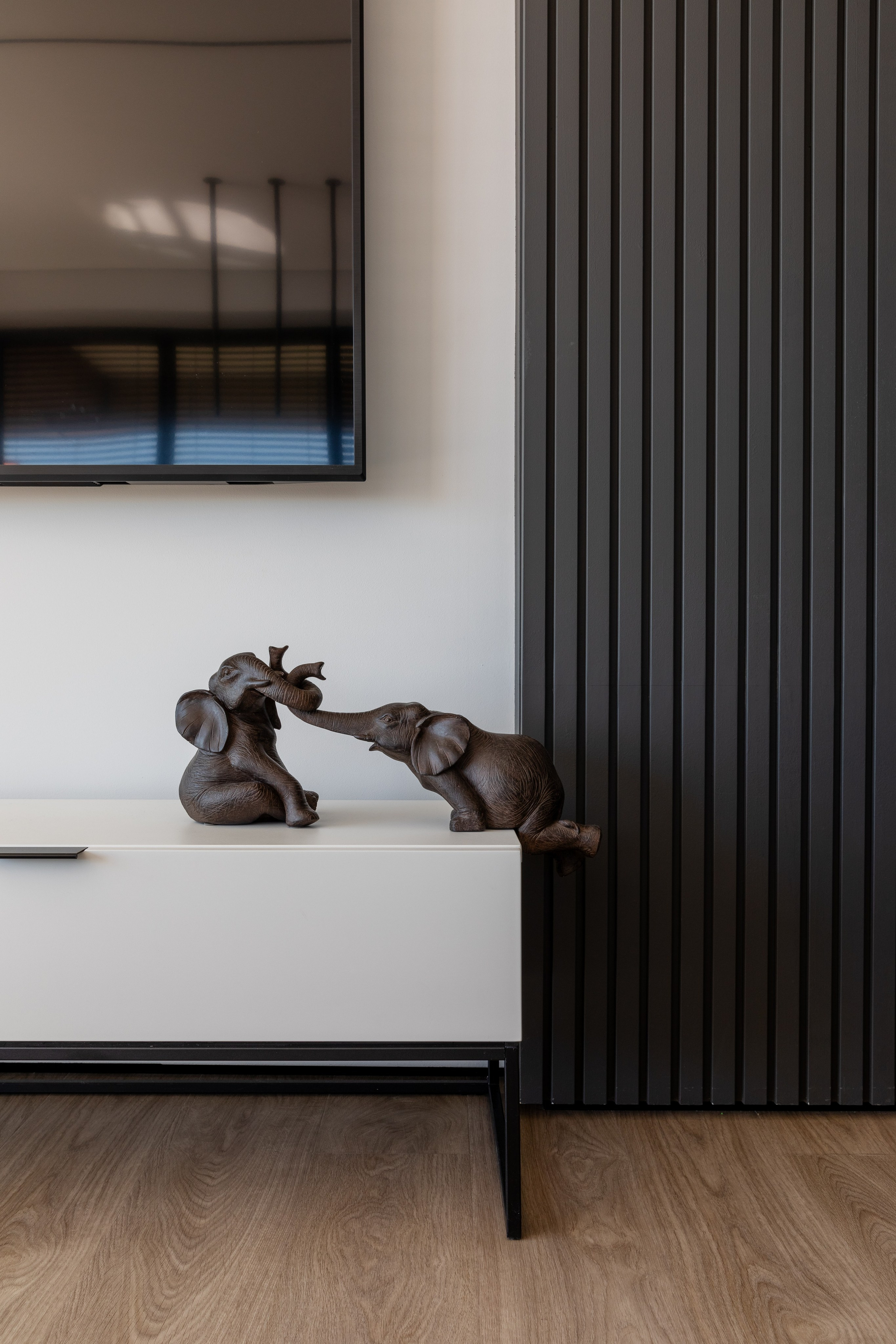 Интерьерная фотосъемка квартиры в ЖК «Беларусь», дизайн проект @regina_gard_. Интерьерный фотограф Москва