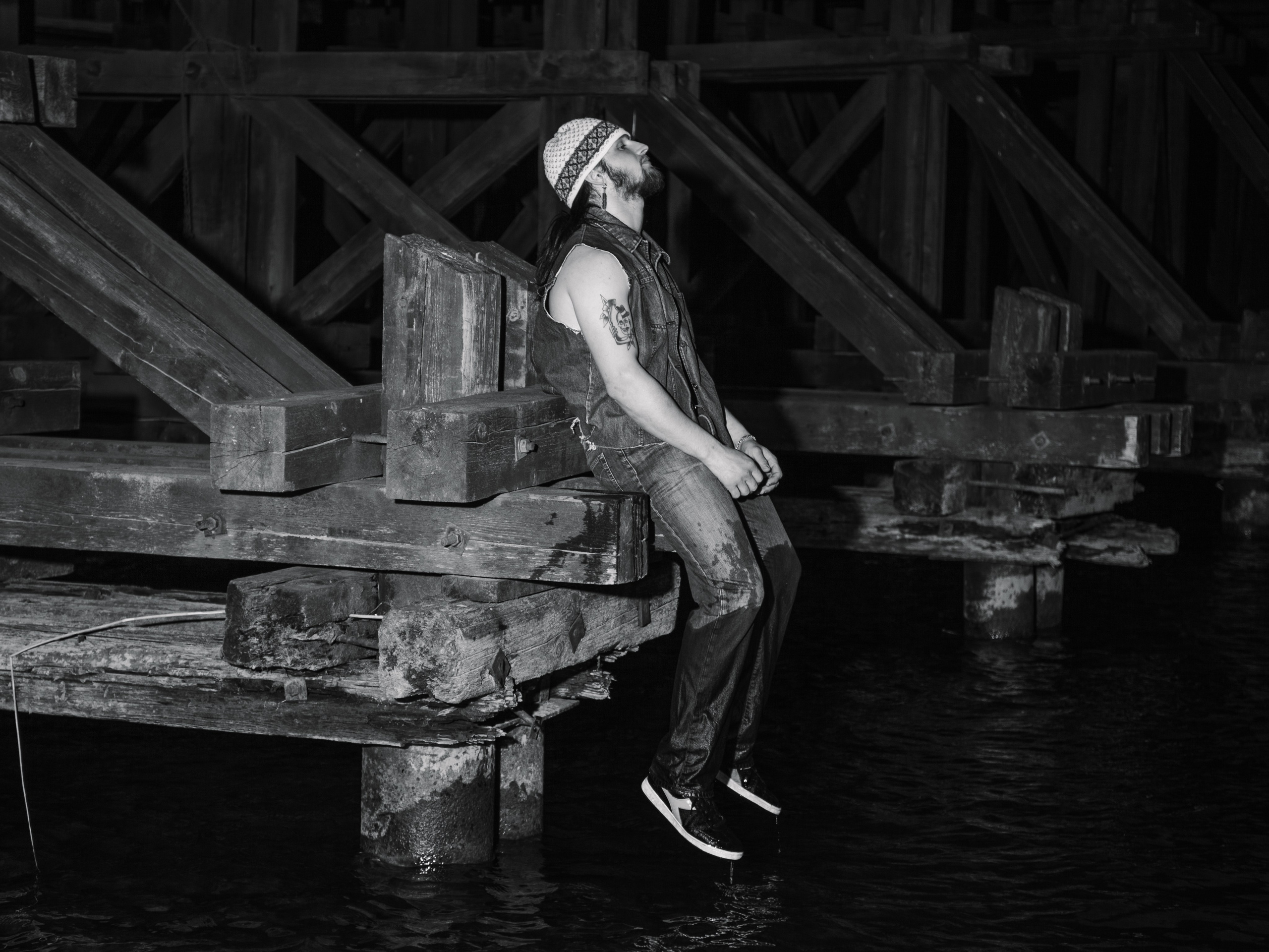 Фотосессия для рок-музыканта. Фотограф и видеограф Даня Хазигалиев