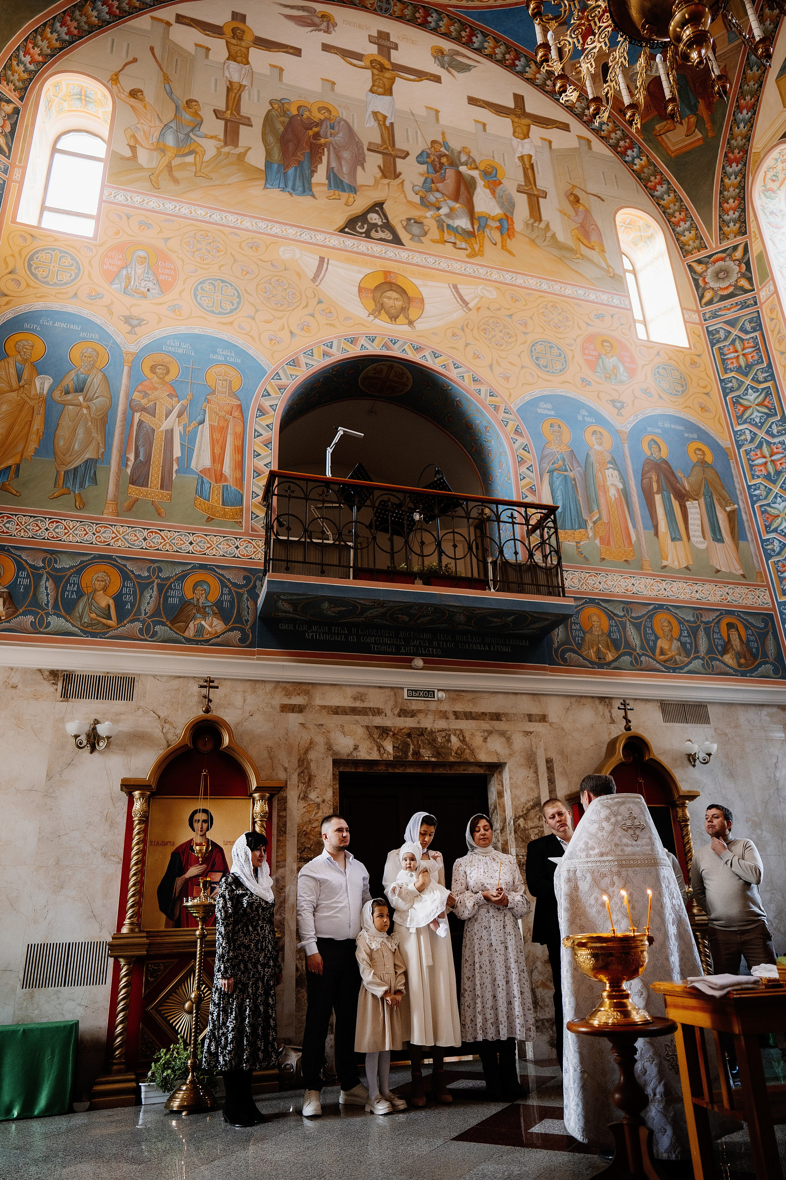 Таинство крещения Снежаны. Фотограф на Крещение и Венчание в Красноярске Рамазанова Юлия