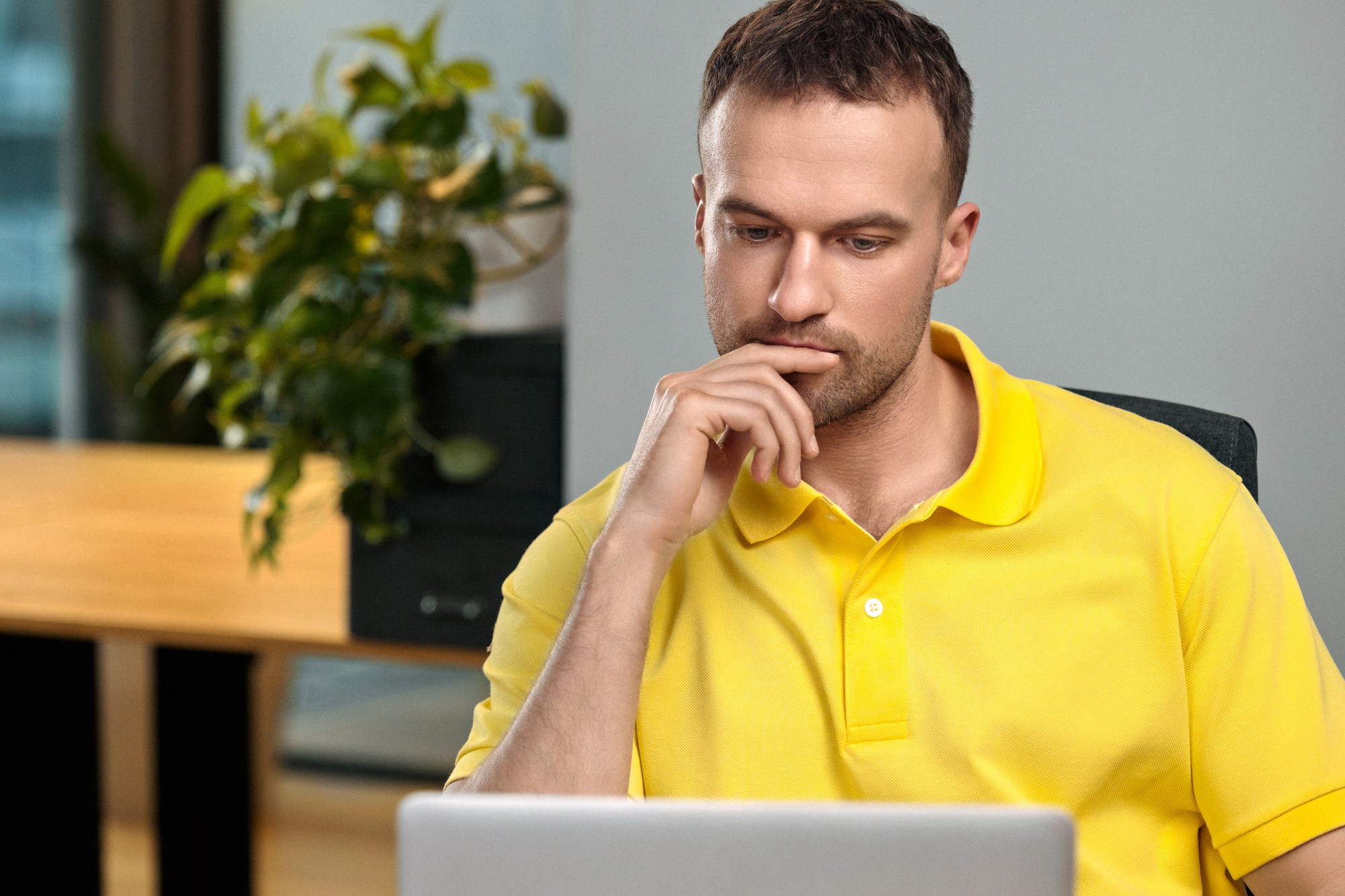 Имиджевая съёмка для Т-банка. Дима Меткин. Фотограф и режиссер (Москва)