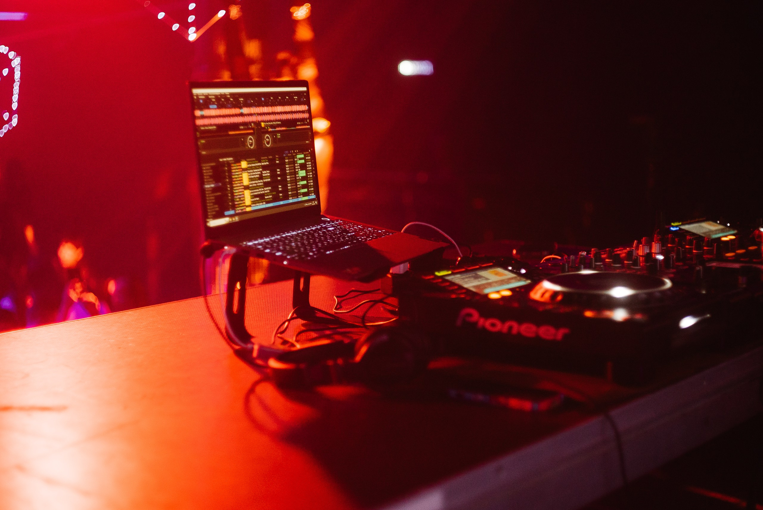 Съемка для клубов. Фотограф Владимир Тришин