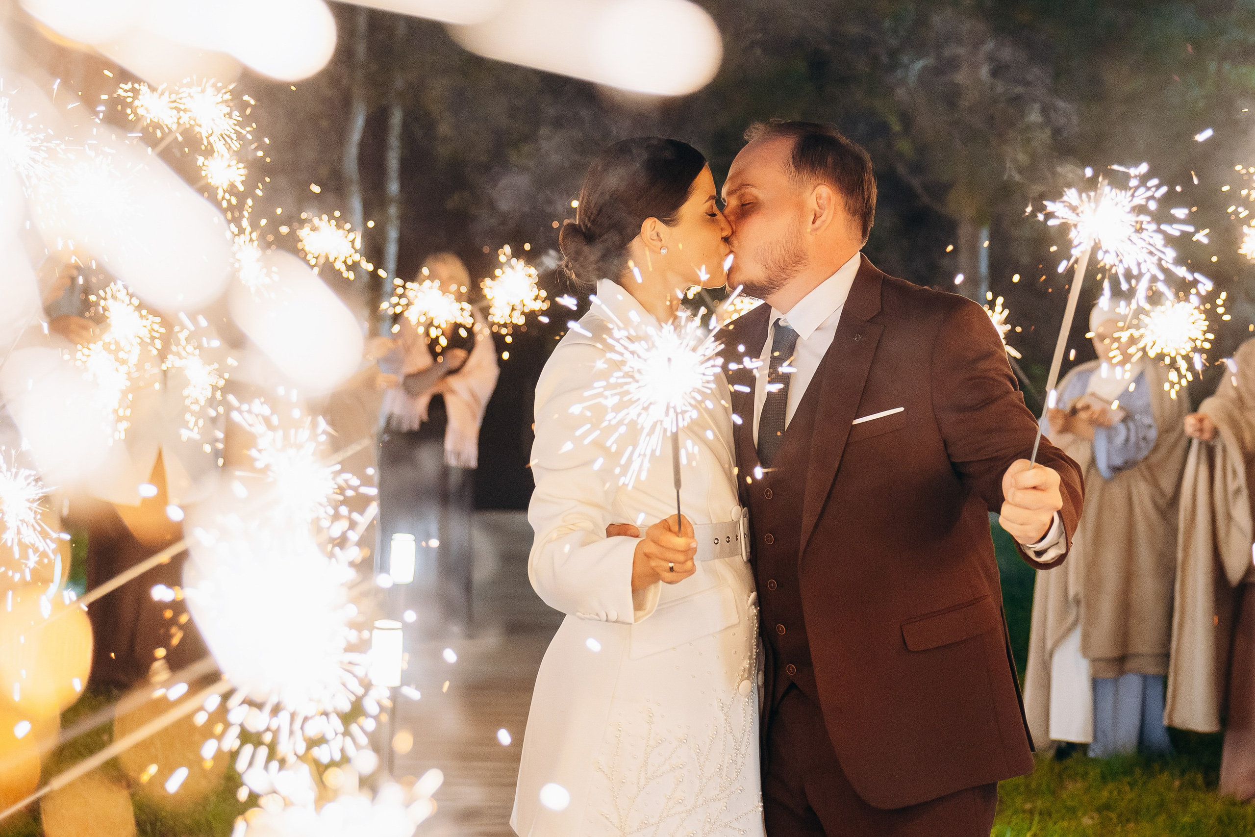 салют на свадьбу заказать Казань 