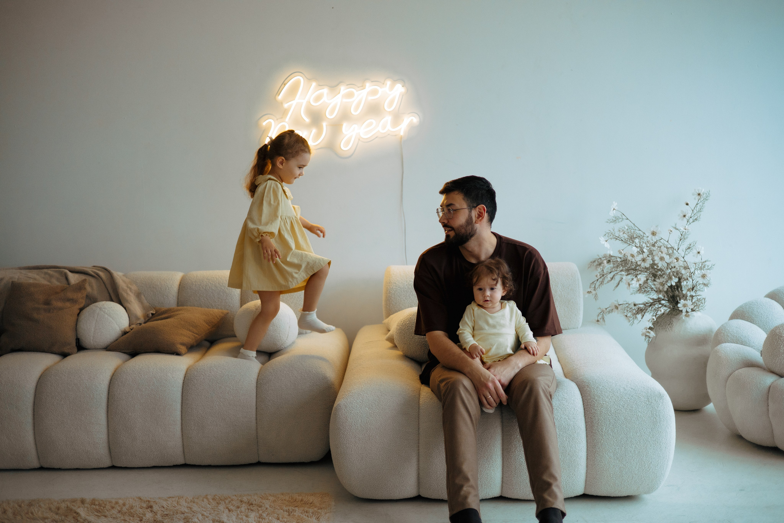 Регина, Ильдар, Тимур, Арина и Мира. Главная