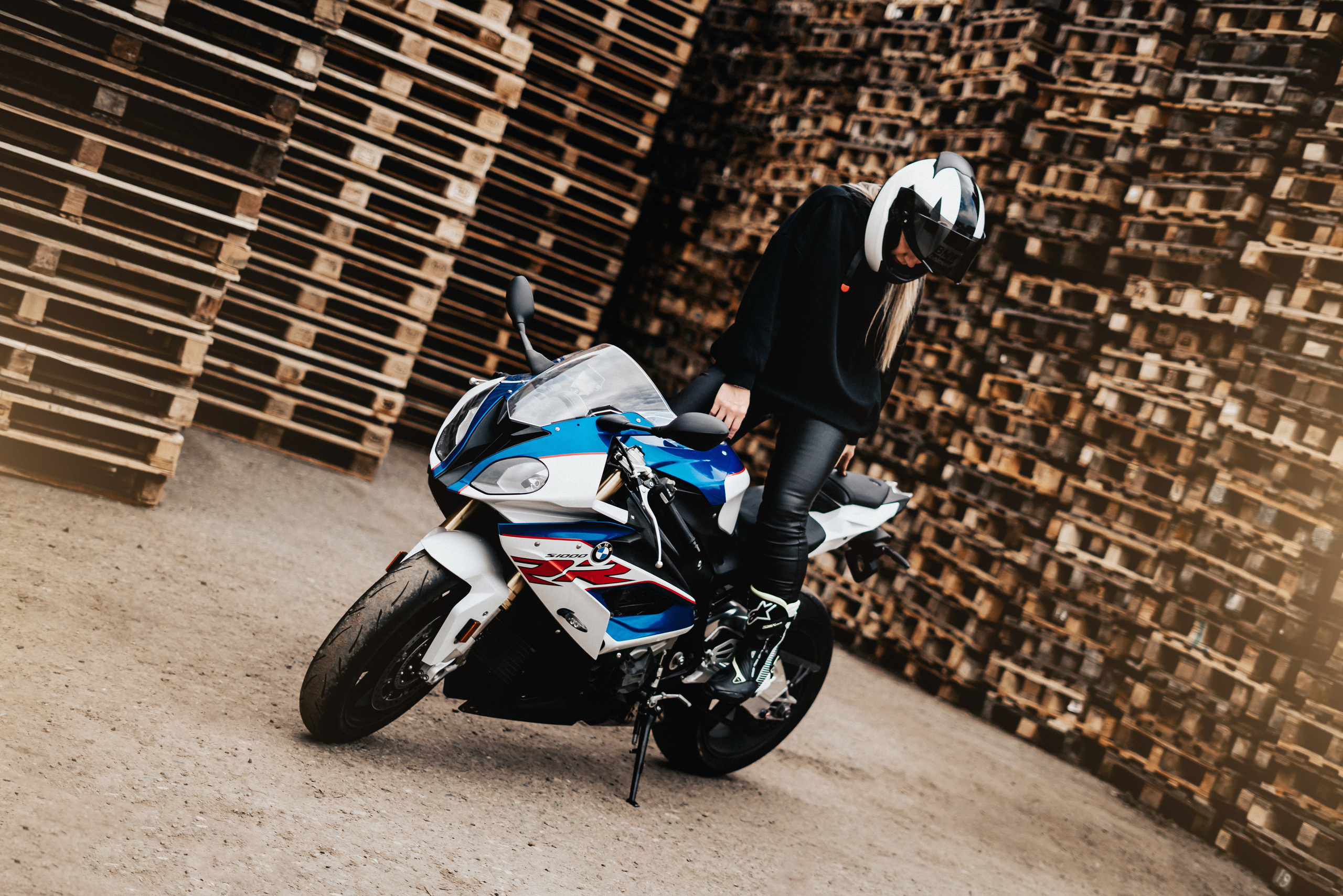 S1000RR. Создаю контент для бизнеса- Андрей Корниенко и упаковываю компании и экспертов в Краснодаре