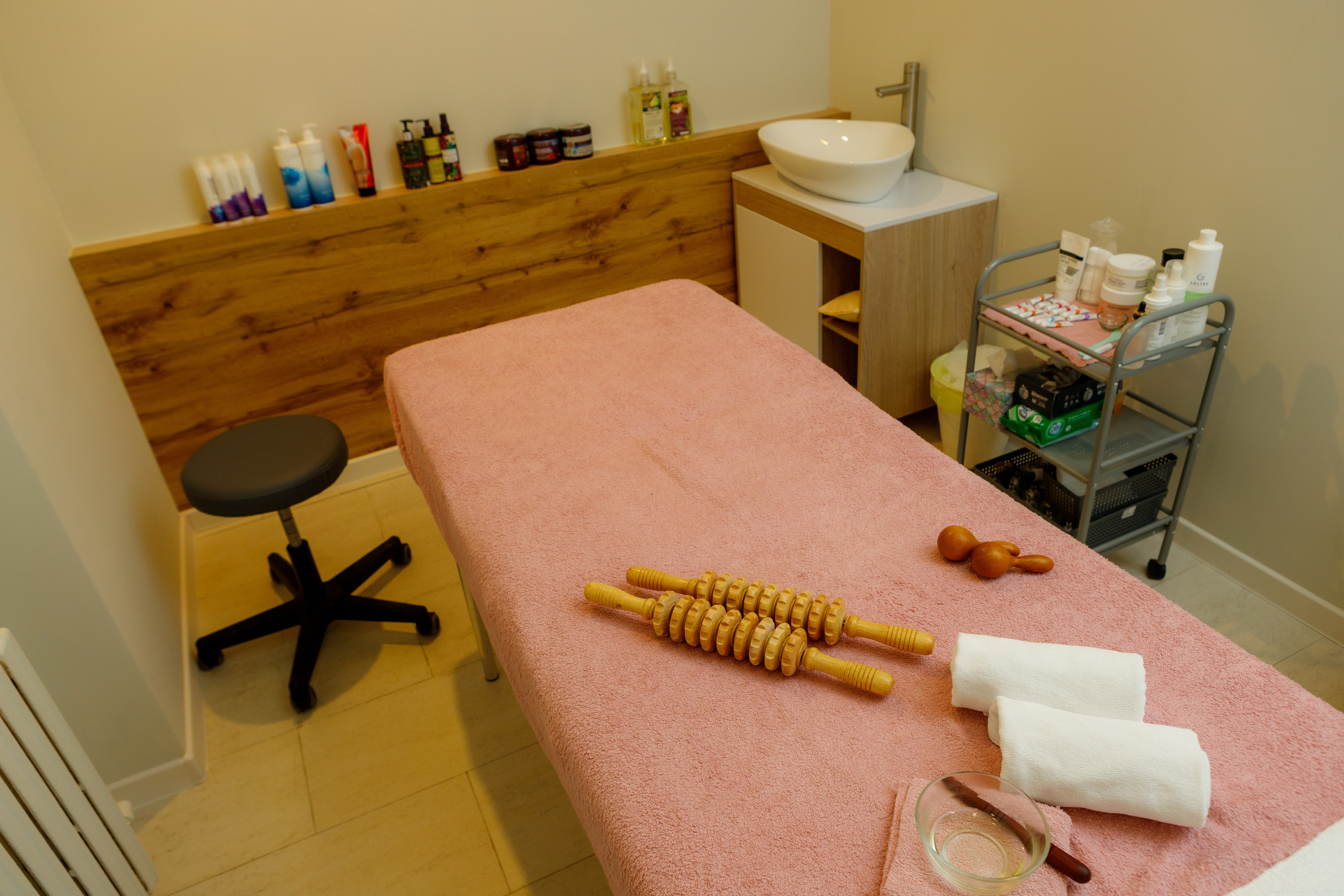 Интерьерная съемка для Massage Life 2024. Выпускные альбомы Казань. Семейный и детский фотограф Михаил Мигачев