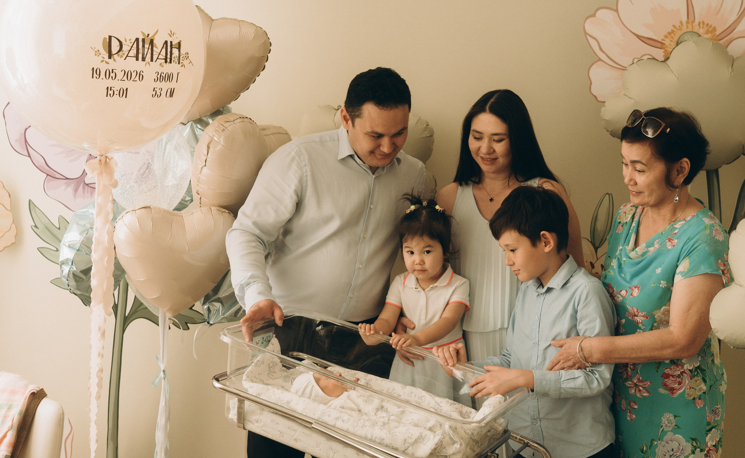 Выписка из роддома фотограф на роды