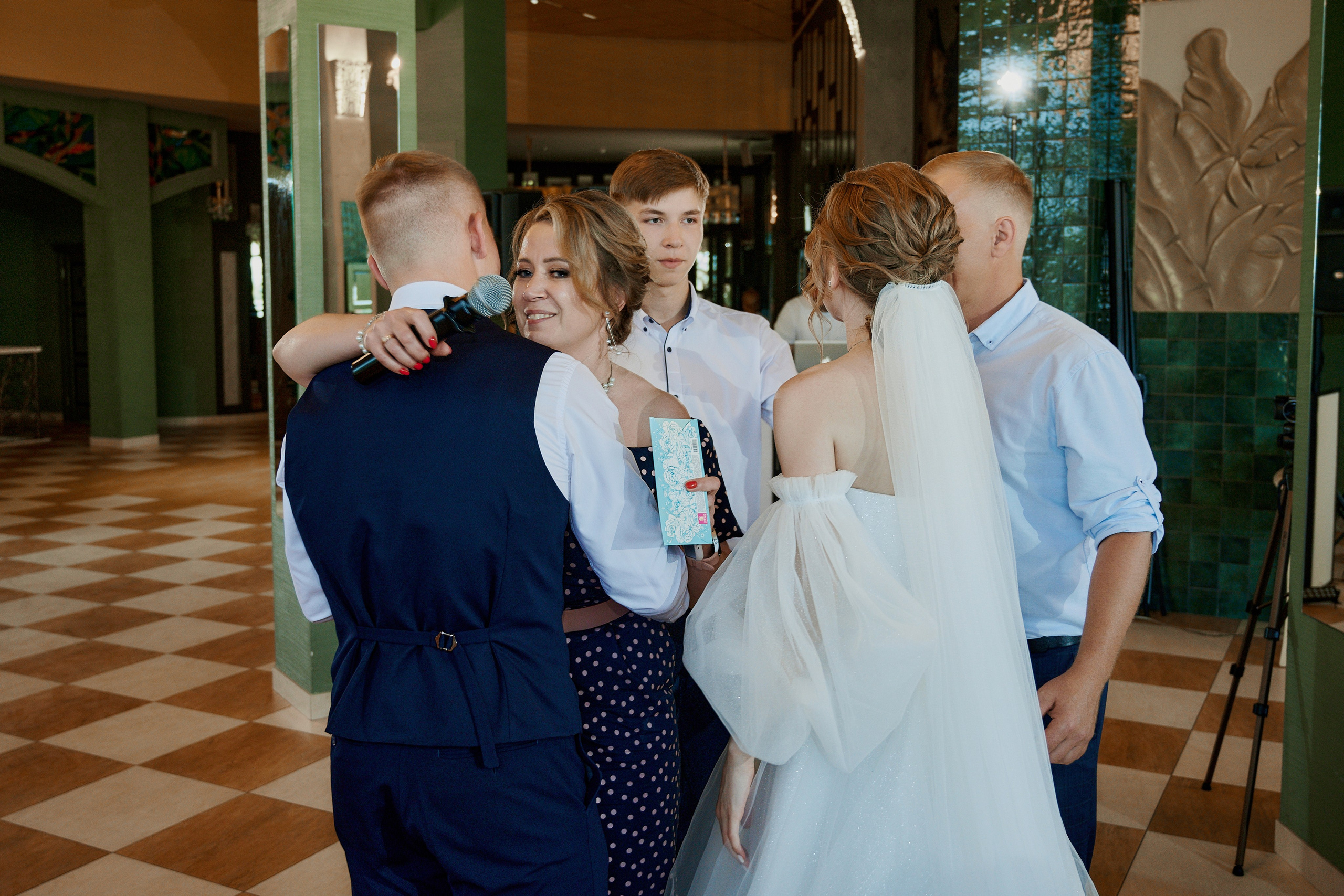 Олег и Лиза. Фото-видеосъемка свадеб Venson Films