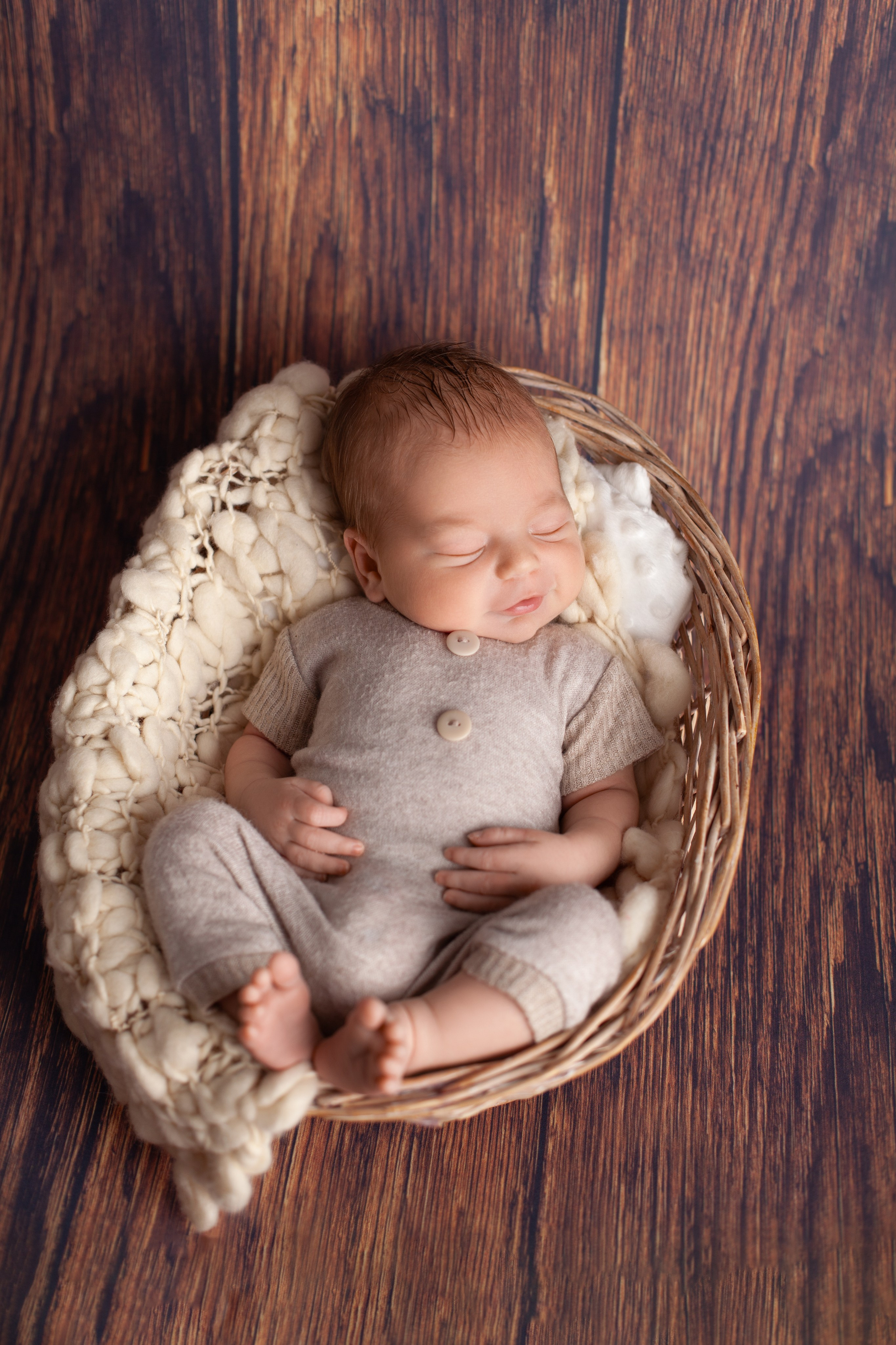 Новорожденные. Фотограф Новорождённых и детский фотограф в Санкт-Петербурге