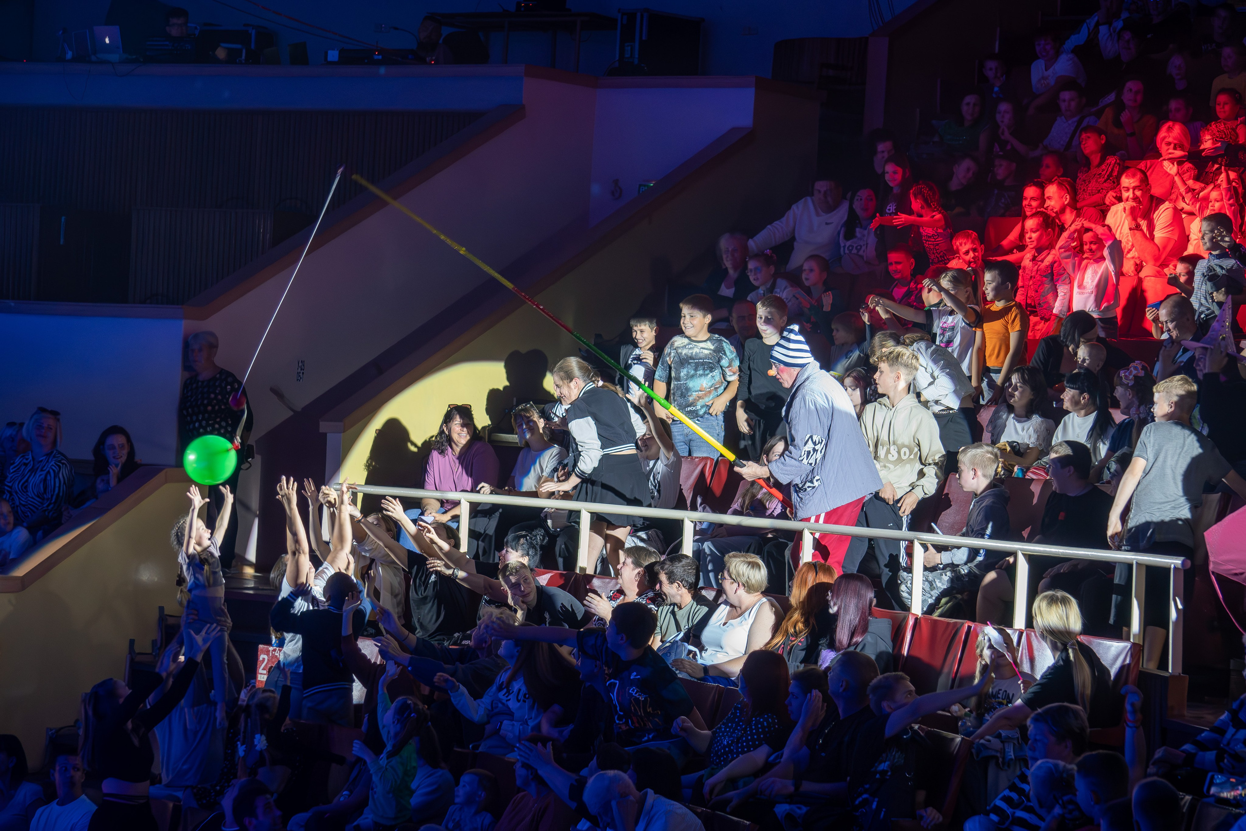 Цирк на льду «Айсберг» в Луганске. Фотограф в РФ и ЛНР Юлия Федосеева