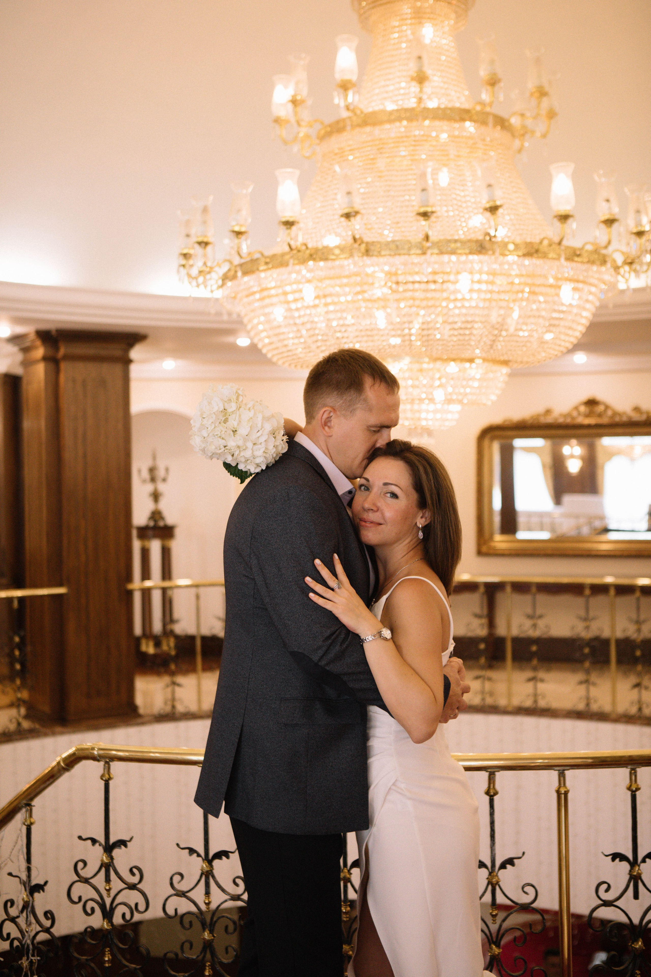 Лиза и Сережа. Роспись и тусовка в коттедже. Свадебный и портретный фотограф в Москве Анастасия Масюк