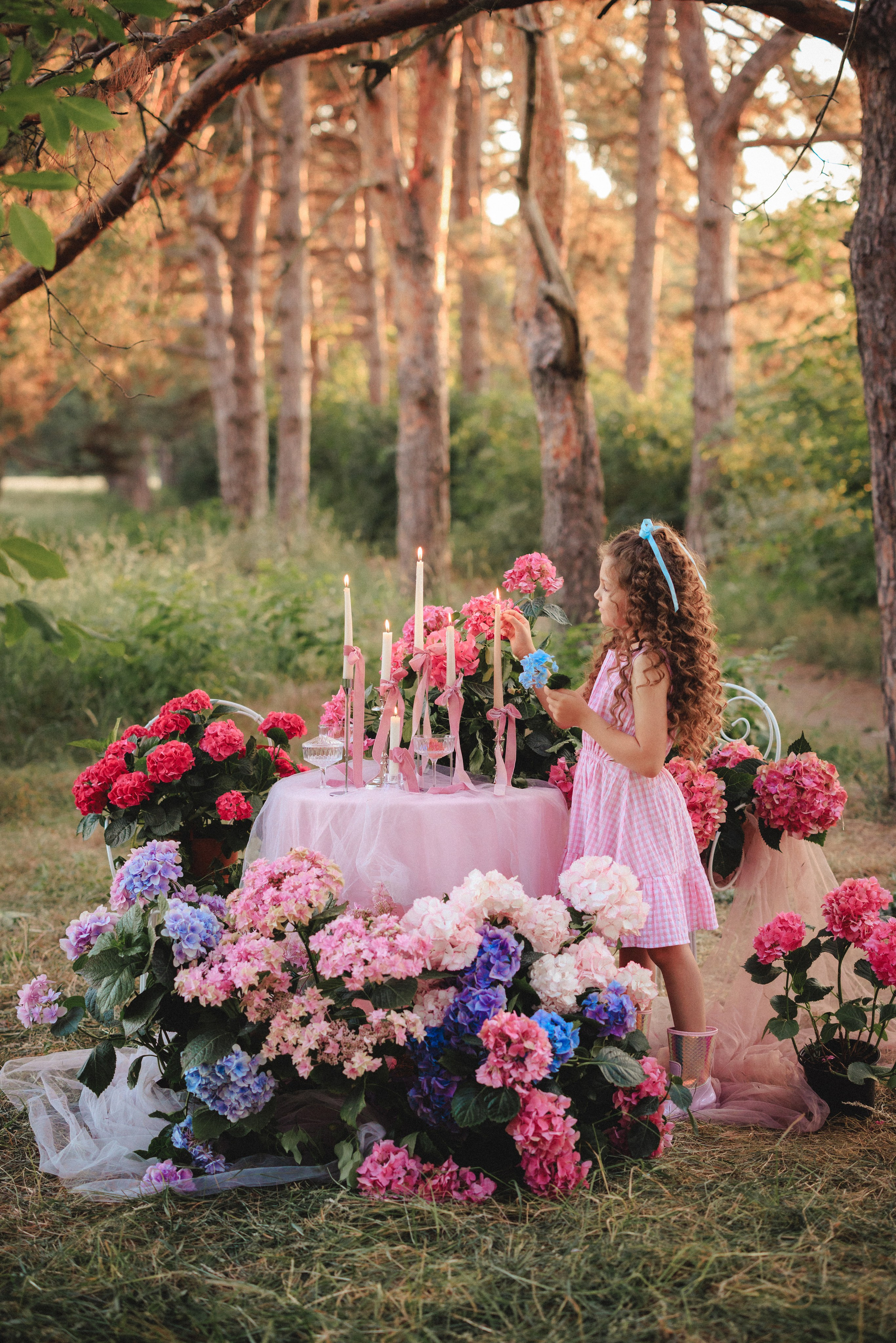 Цветочная фотосессия в лесу. Семейный и детский фотограф в Краснодаре Анна Трашкова