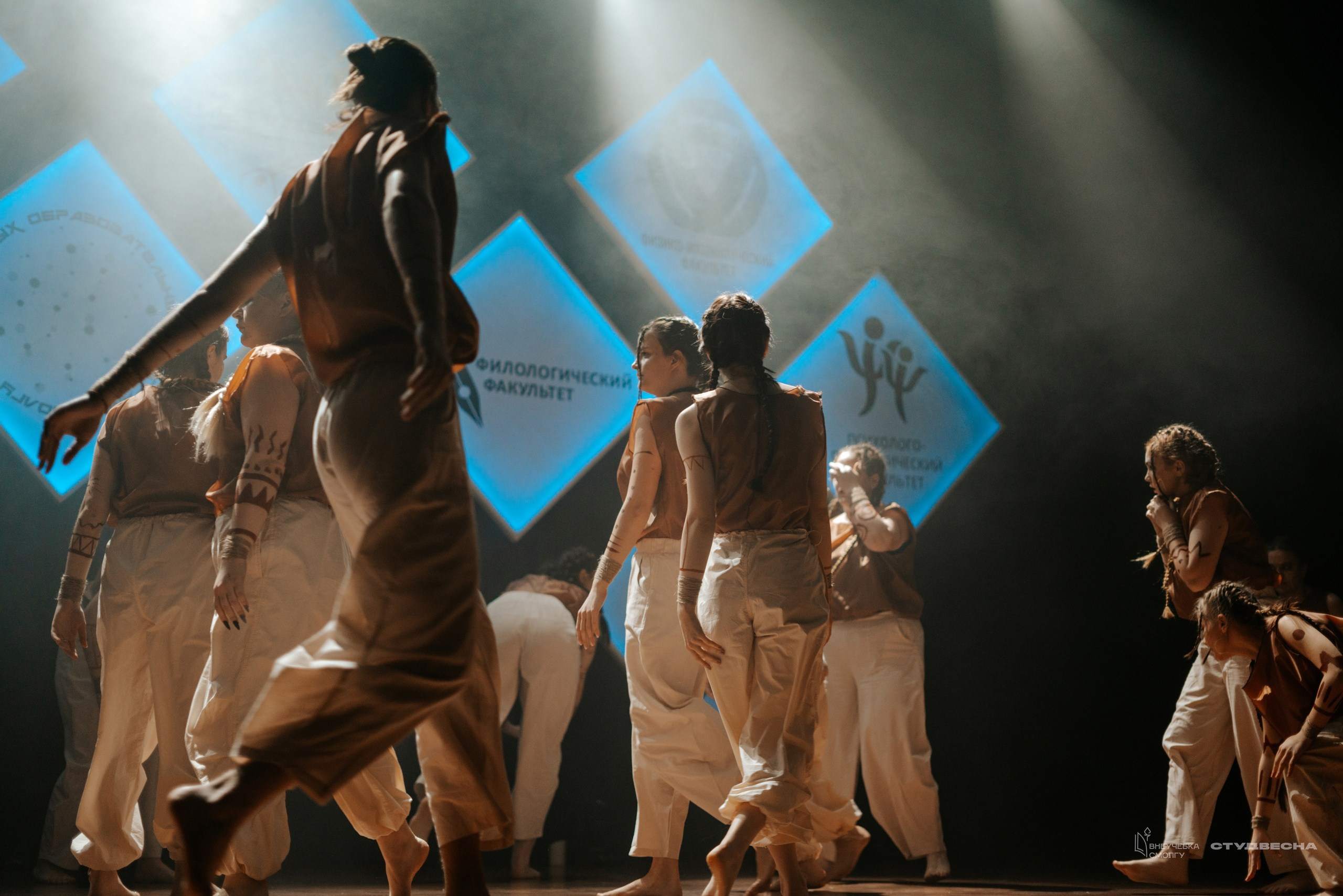 СмолГУ — Студвесна — Танец. KiPPER Gallery — Фотограф