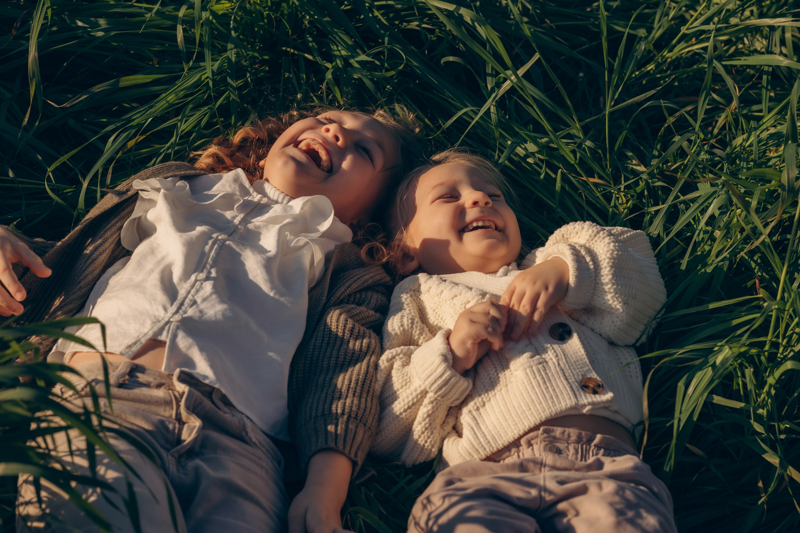 A warm afternoon in the field, just us and the time to be together. Katerina Nord | Wedding and Couple Photographer in Germany and Europe