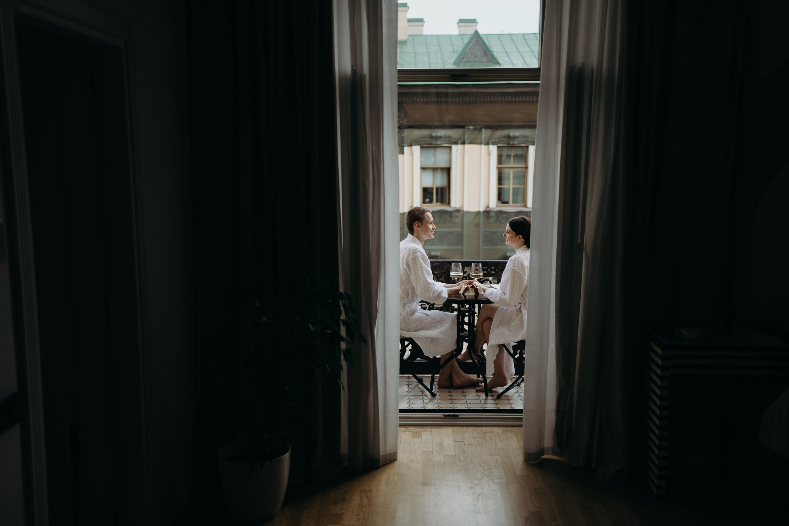 Вечер будет наш. Свадебный фотограф Санкт-Петербург